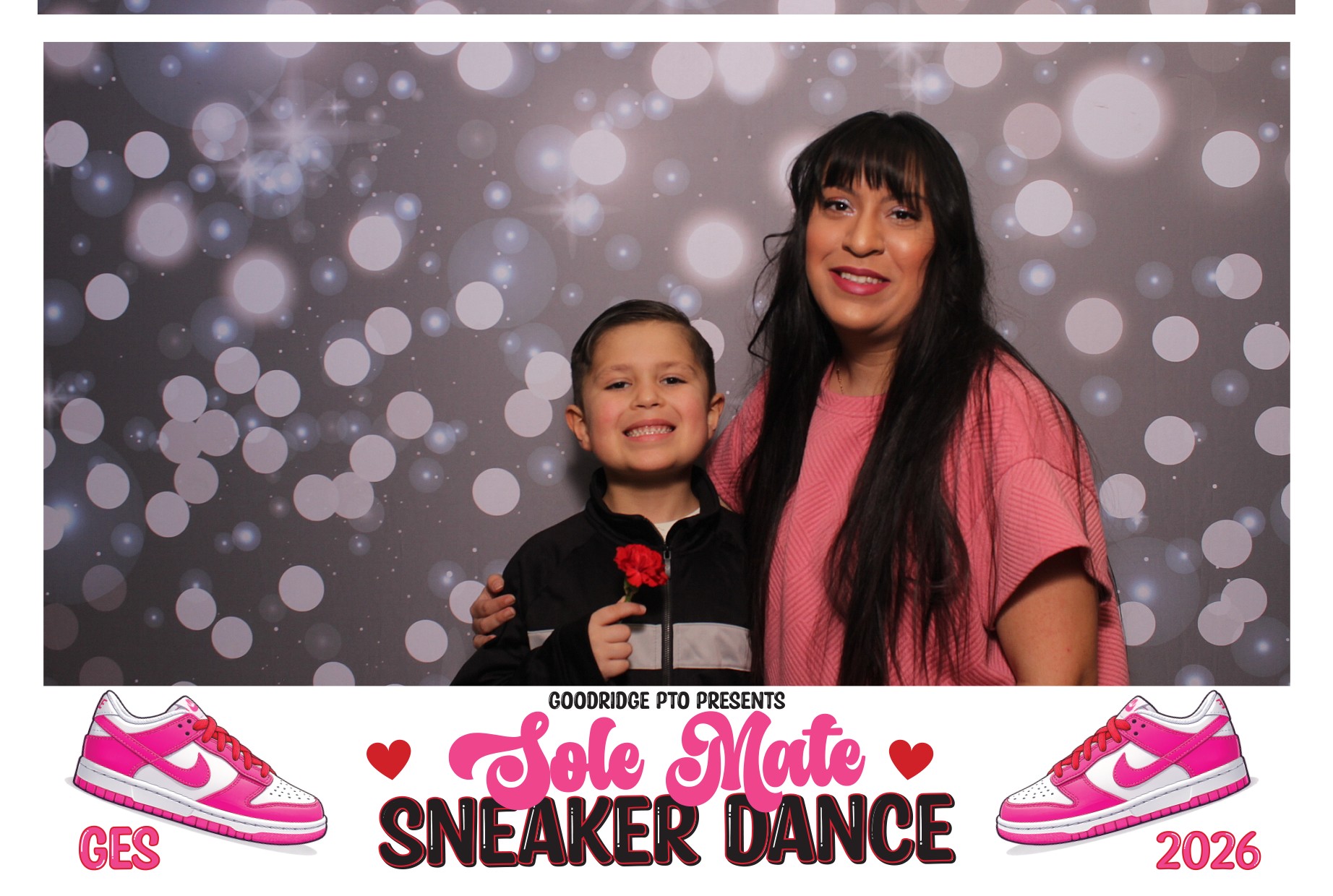 Goodridge Elem Parent Child Dance | View more photos from the event at gallery.photoboothcincy.com/u/PhotoBoothCincy/Goodridge-Elem-Parent-Child-Dance