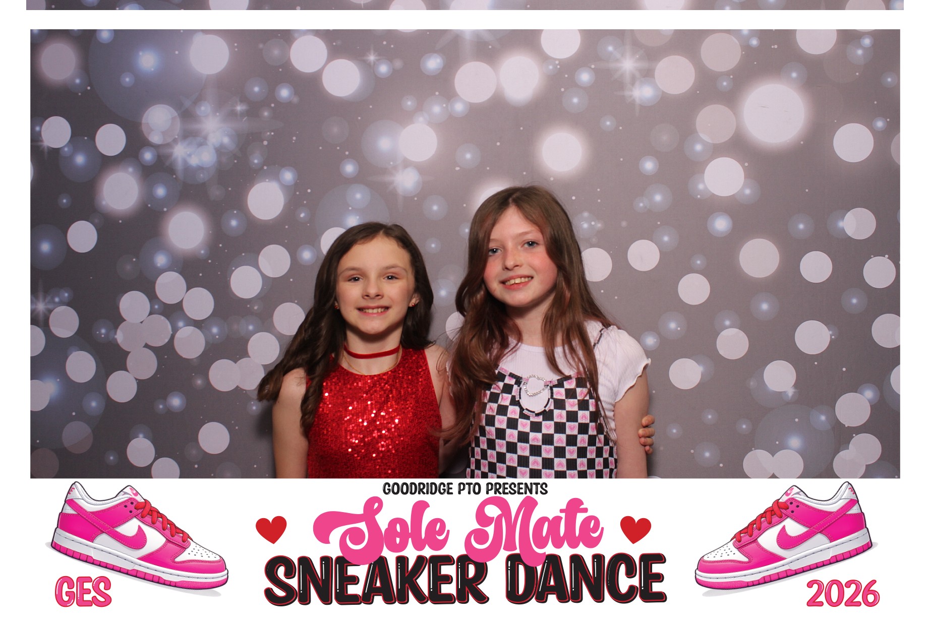 Goodridge Elem Parent Child Dance | View more photos from the event at gallery.photoboothcincy.com/u/PhotoBoothCincy/Goodridge-Elem-Parent-Child-Dance