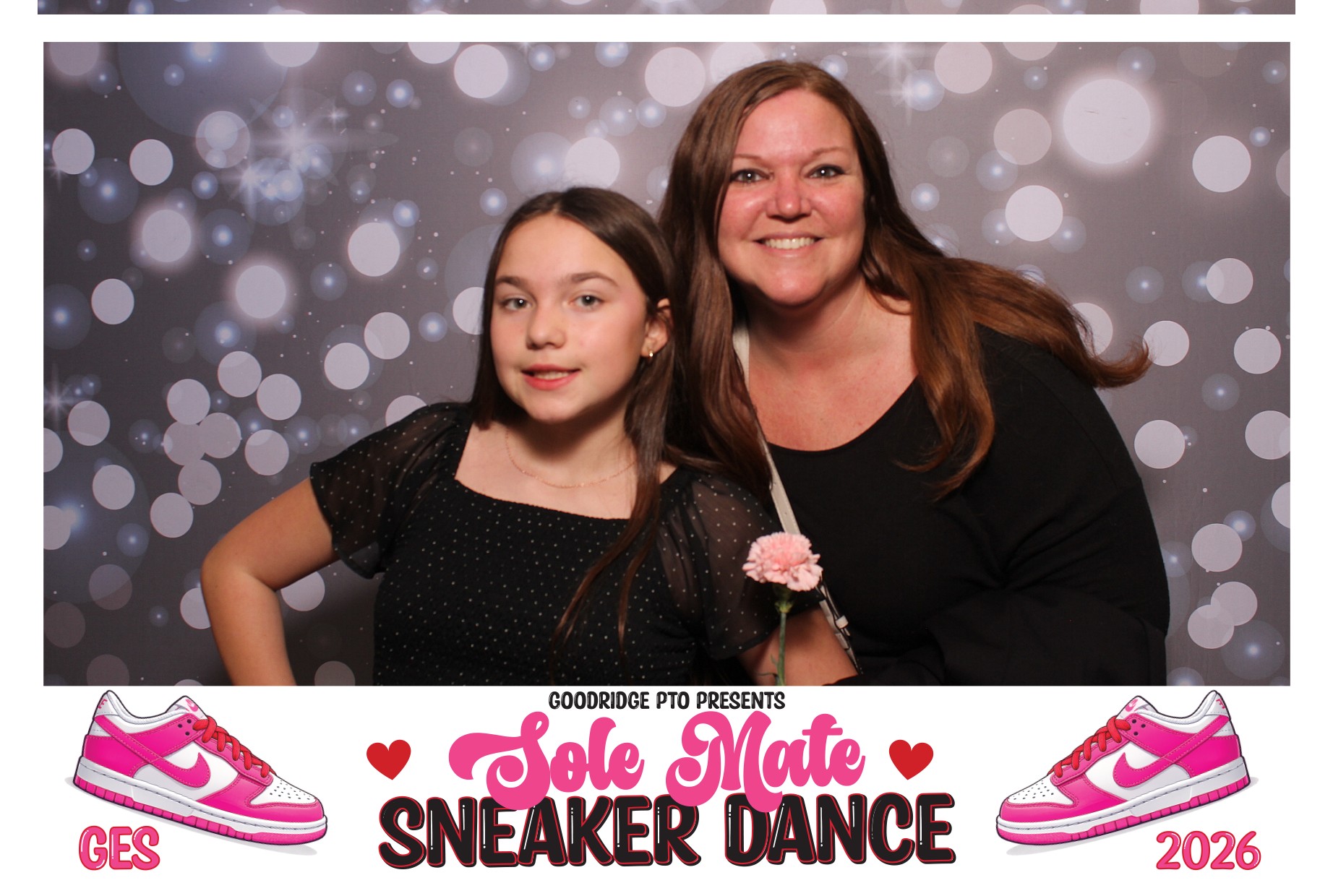 Goodridge Elem Parent Child Dance | View more photos from the event at gallery.photoboothcincy.com/u/PhotoBoothCincy/Goodridge-Elem-Parent-Child-Dance