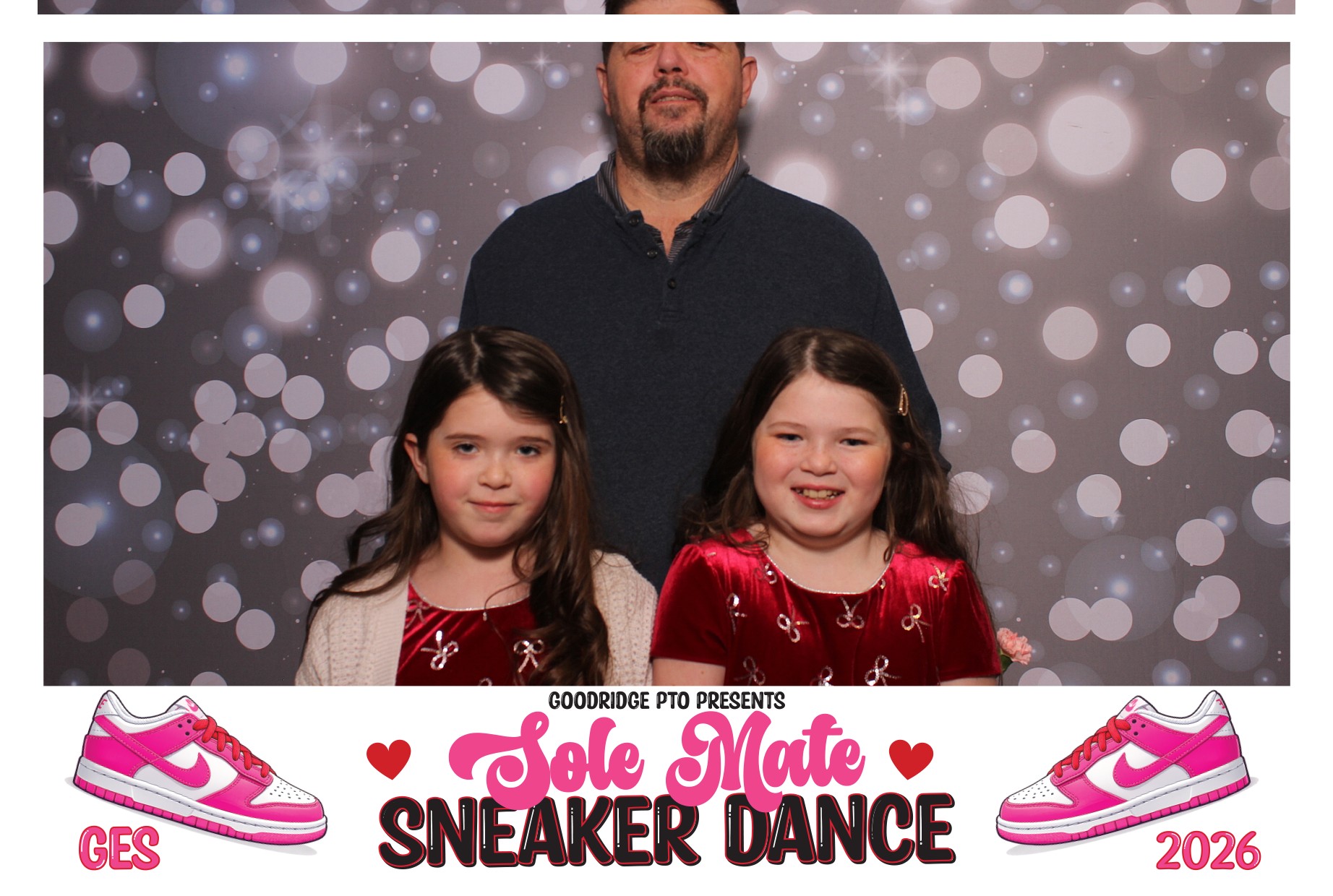 Goodridge Elem Parent Child Dance | View more photos from the event at gallery.photoboothcincy.com/u/PhotoBoothCincy/Goodridge-Elem-Parent-Child-Dance