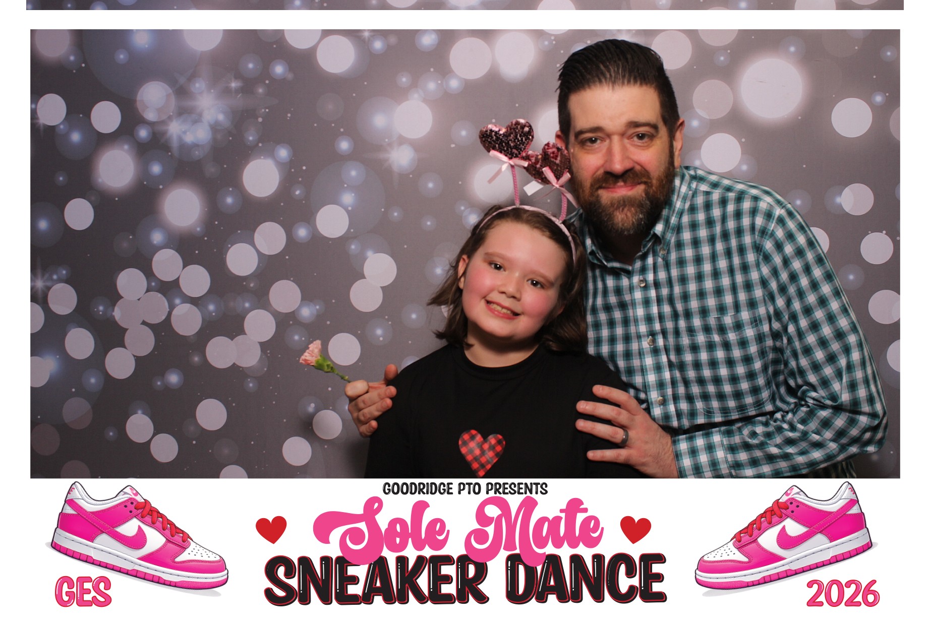 Goodridge Elem Parent Child Dance | View more photos from the event at gallery.photoboothcincy.com/u/PhotoBoothCincy/Goodridge-Elem-Parent-Child-Dance