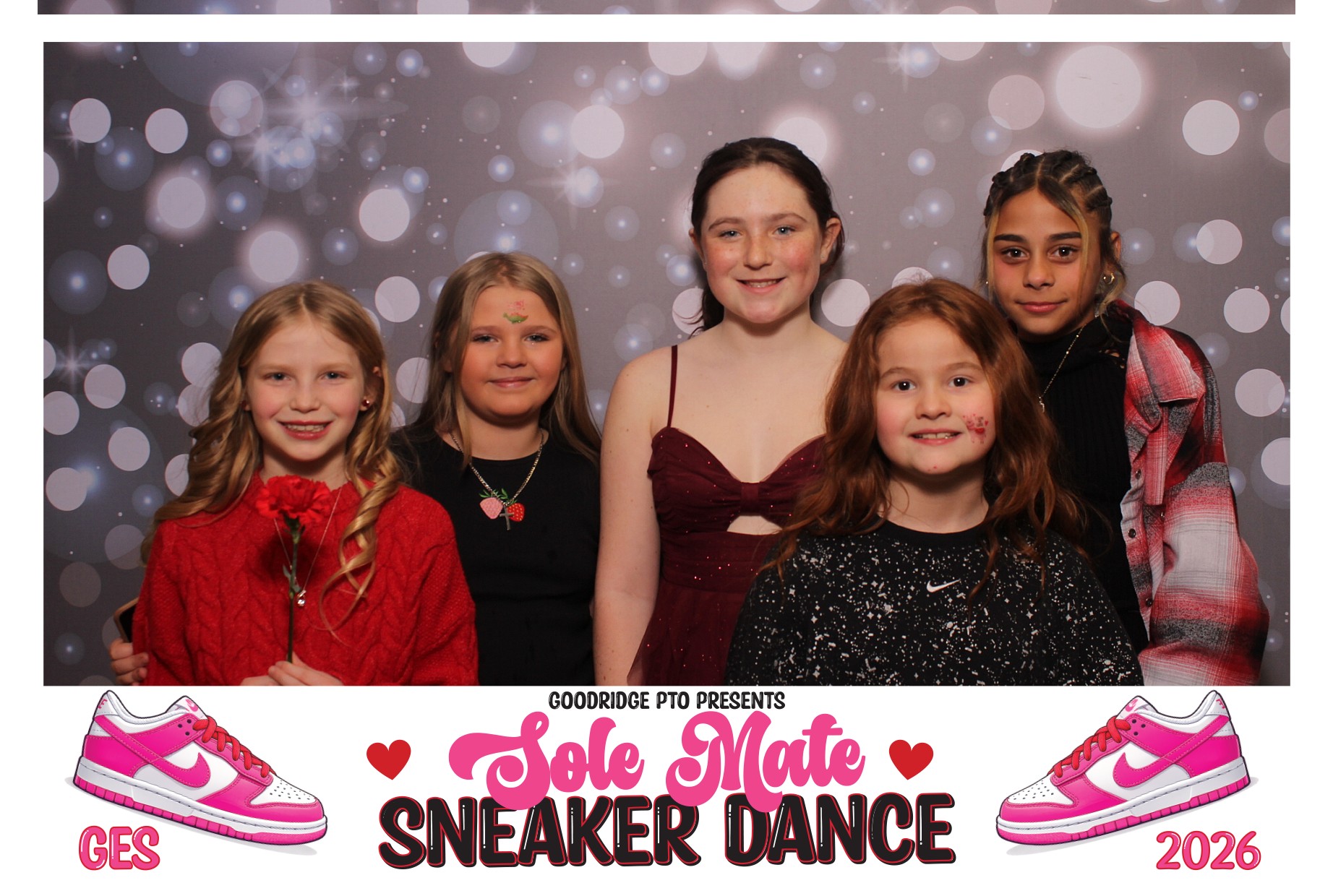 Goodridge Elem Parent Child Dance | View more photos from the event at gallery.photoboothcincy.com/u/PhotoBoothCincy/Goodridge-Elem-Parent-Child-Dance