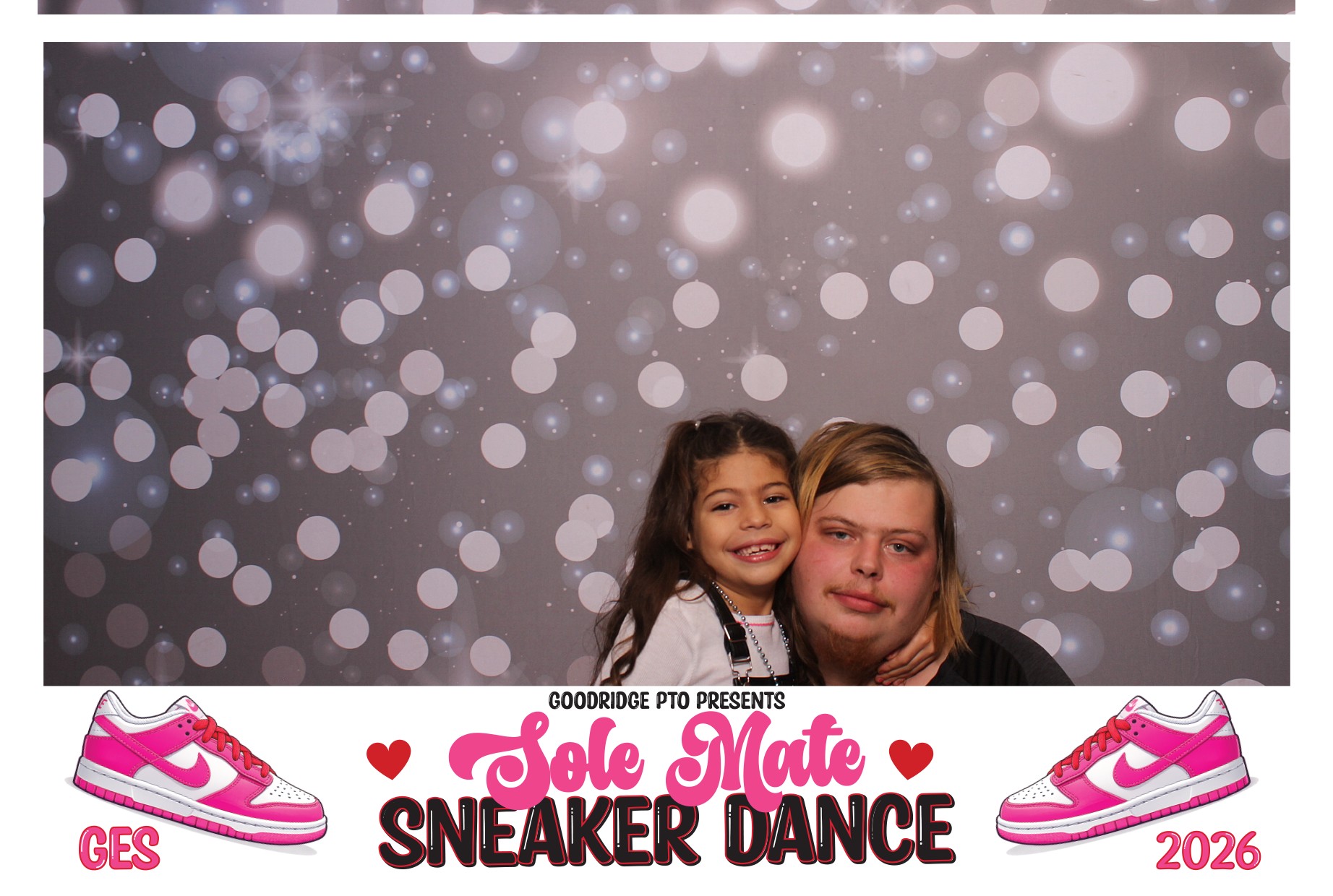 Goodridge Elem Parent Child Dance | View more photos from the event at gallery.photoboothcincy.com/u/PhotoBoothCincy/Goodridge-Elem-Parent-Child-Dance
