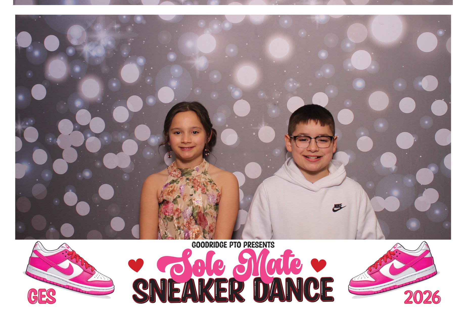 Goodridge Elem Parent Child Dance | View more photos from the event at gallery.photoboothcincy.com/u/PhotoBoothCincy/Goodridge-Elem-Parent-Child-Dance
