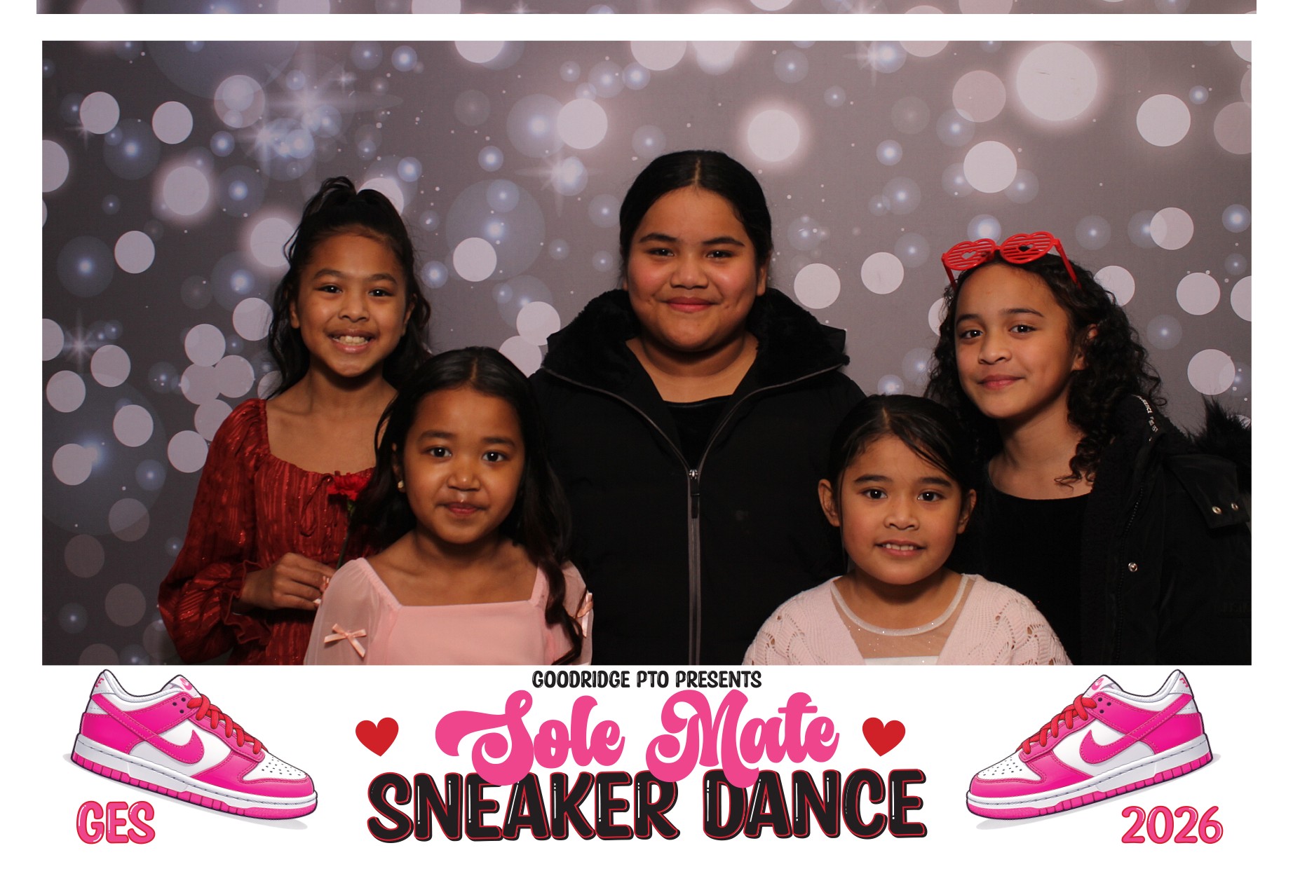 Goodridge Elem Parent Child Dance | View more photos from the event at gallery.photoboothcincy.com/u/PhotoBoothCincy/Goodridge-Elem-Parent-Child-Dance