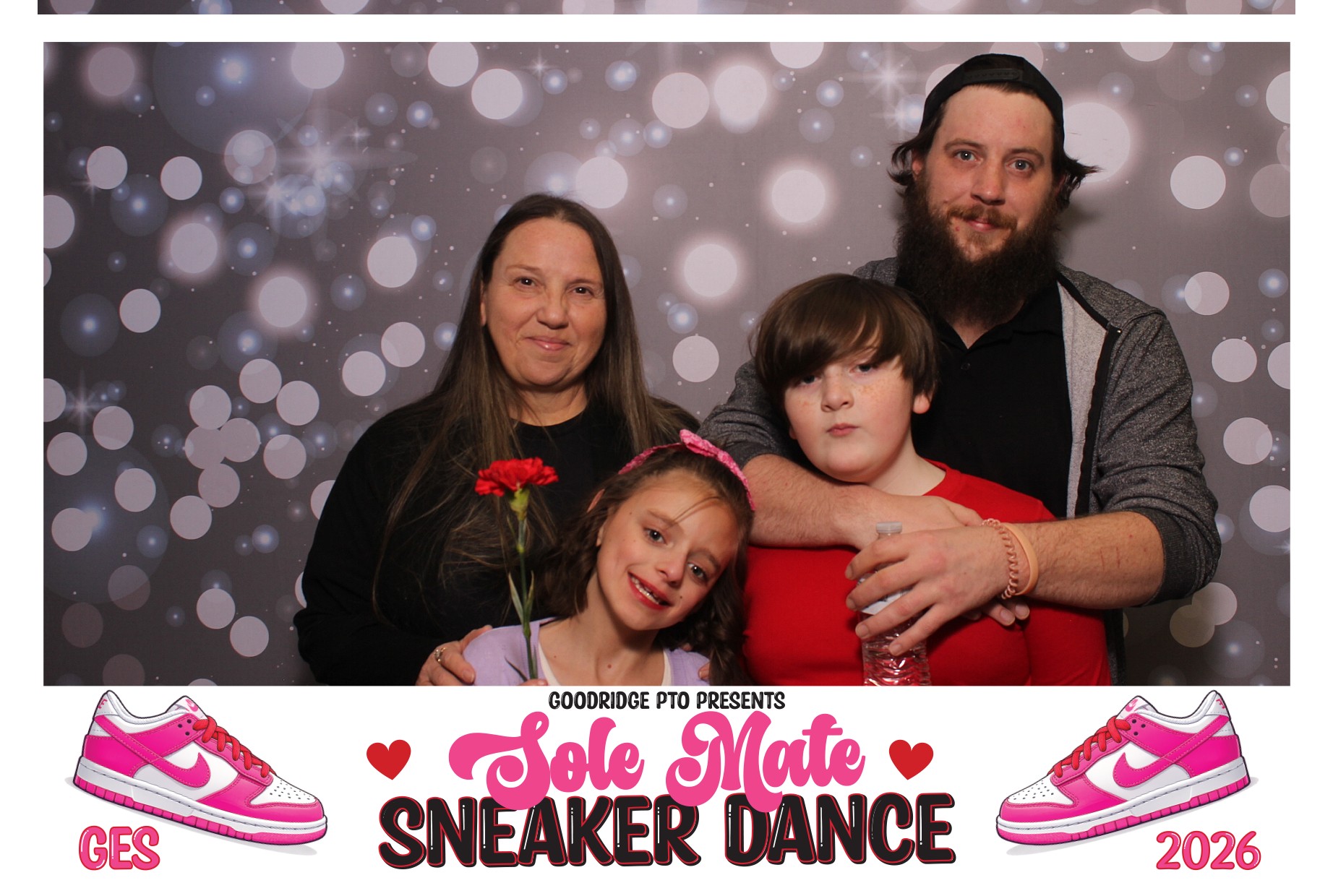 Goodridge Elem Parent Child Dance | View more photos from the event at gallery.photoboothcincy.com/u/PhotoBoothCincy/Goodridge-Elem-Parent-Child-Dance