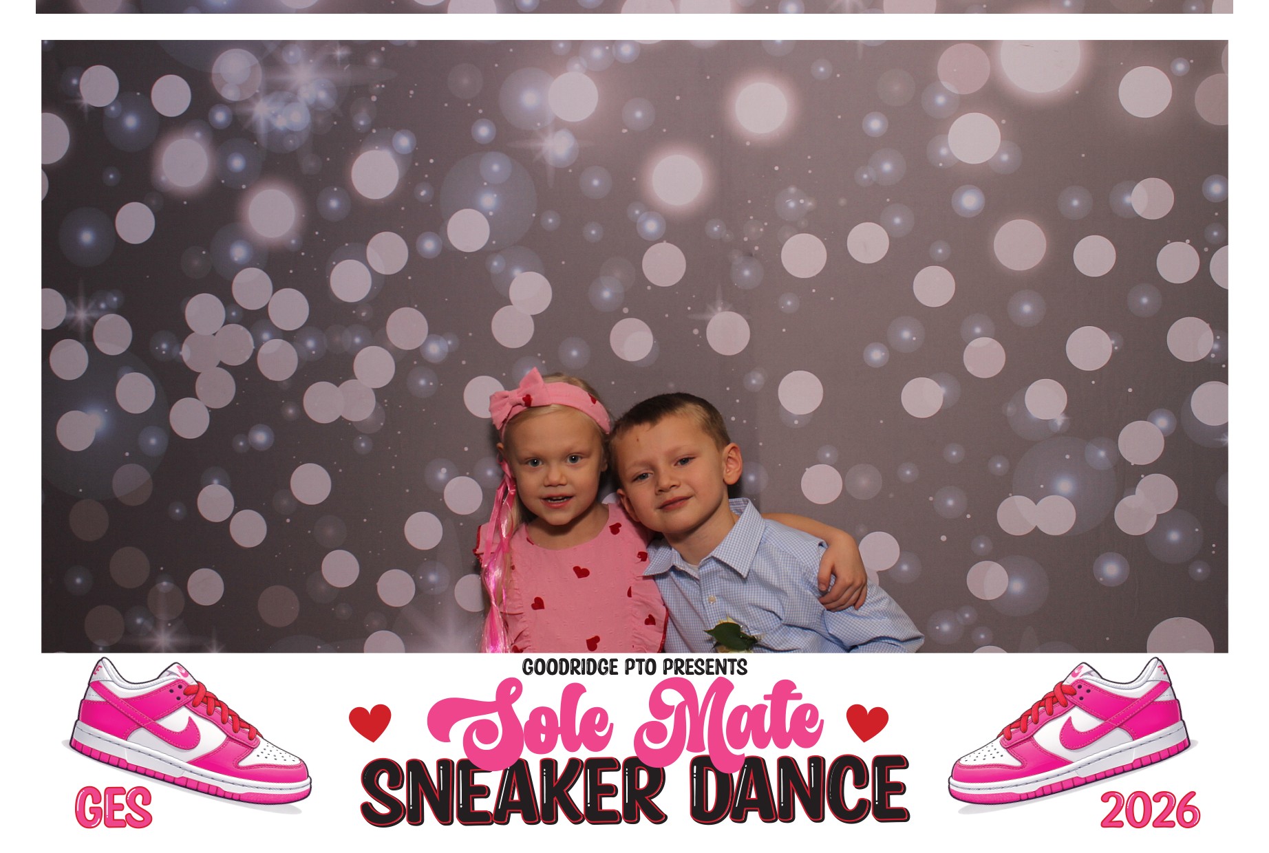 Goodridge Elem Parent Child Dance | View more photos from the event at gallery.photoboothcincy.com/u/PhotoBoothCincy/Goodridge-Elem-Parent-Child-Dance