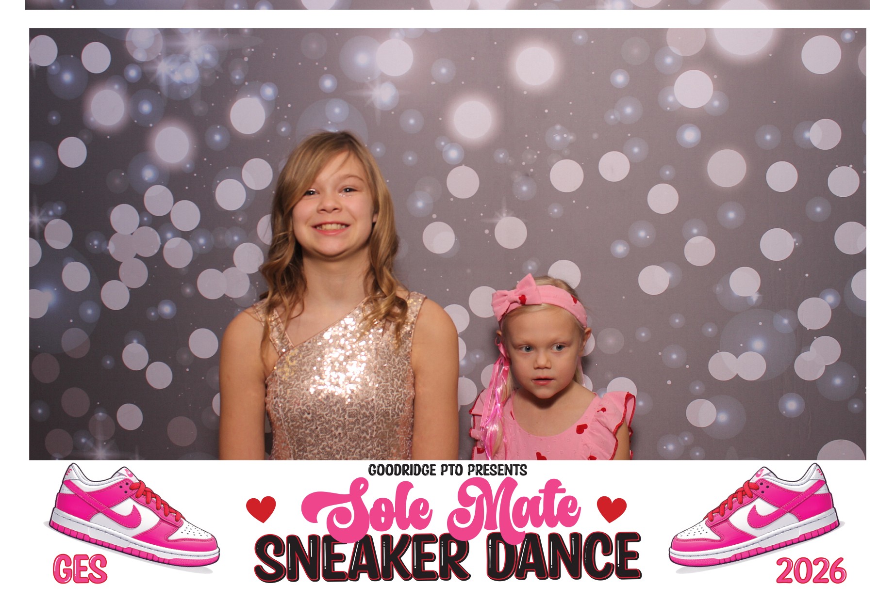 Goodridge Elem Parent Child Dance | View more photos from the event at gallery.photoboothcincy.com/u/PhotoBoothCincy/Goodridge-Elem-Parent-Child-Dance