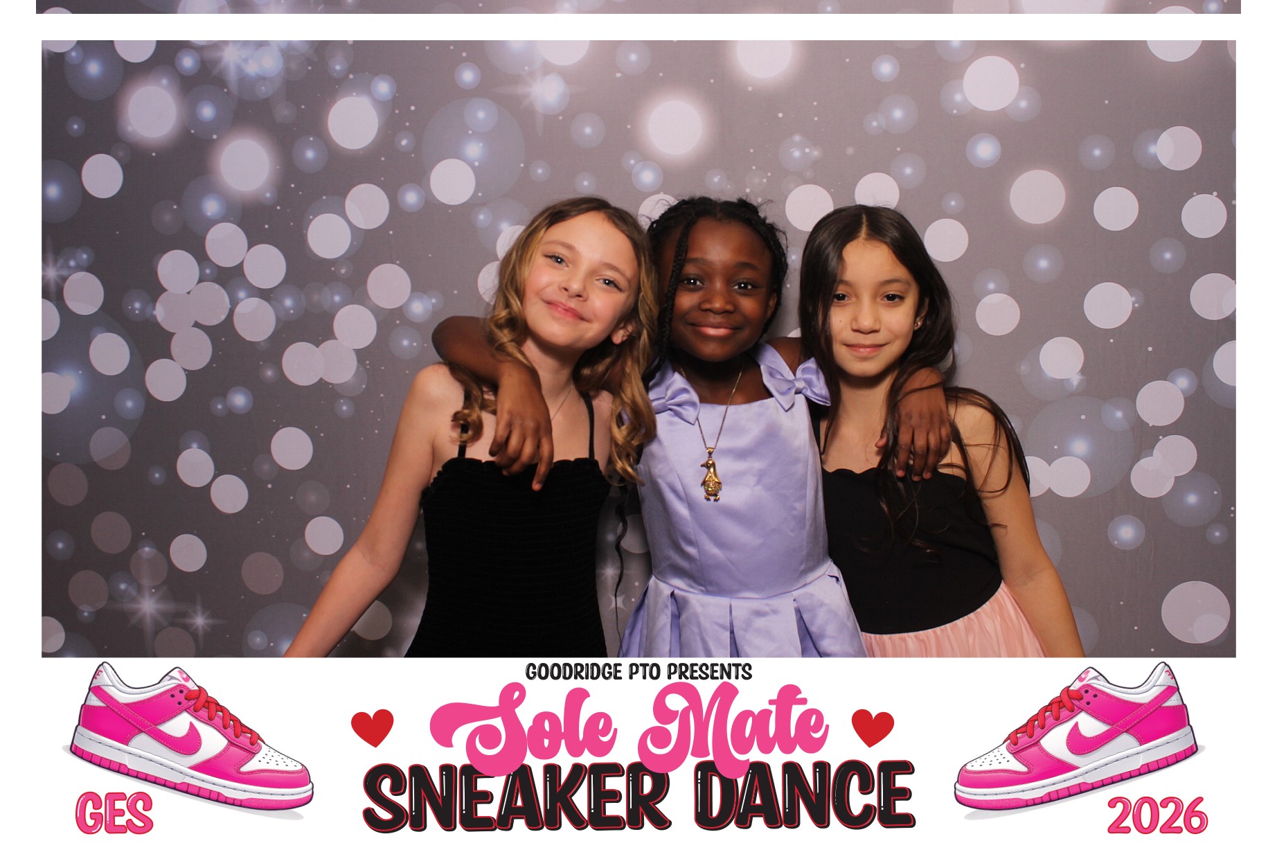 Goodridge Elem Parent Child Dance | View more photos from the event at gallery.photoboothcincy.com/u/PhotoBoothCincy/Goodridge-Elem-Parent-Child-Dance
