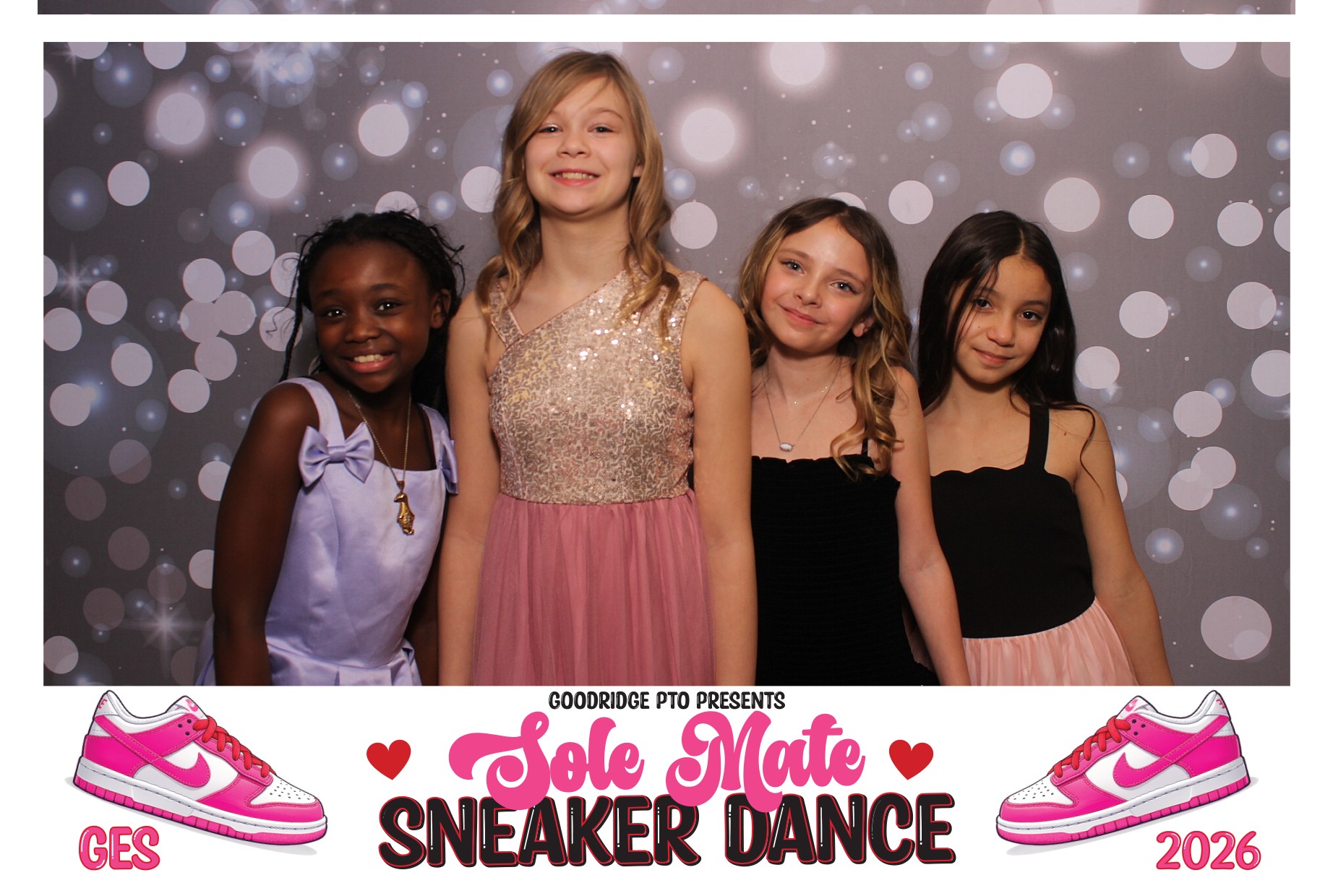 Goodridge Elem Parent Child Dance | View more photos from the event at gallery.photoboothcincy.com/u/PhotoBoothCincy/Goodridge-Elem-Parent-Child-Dance