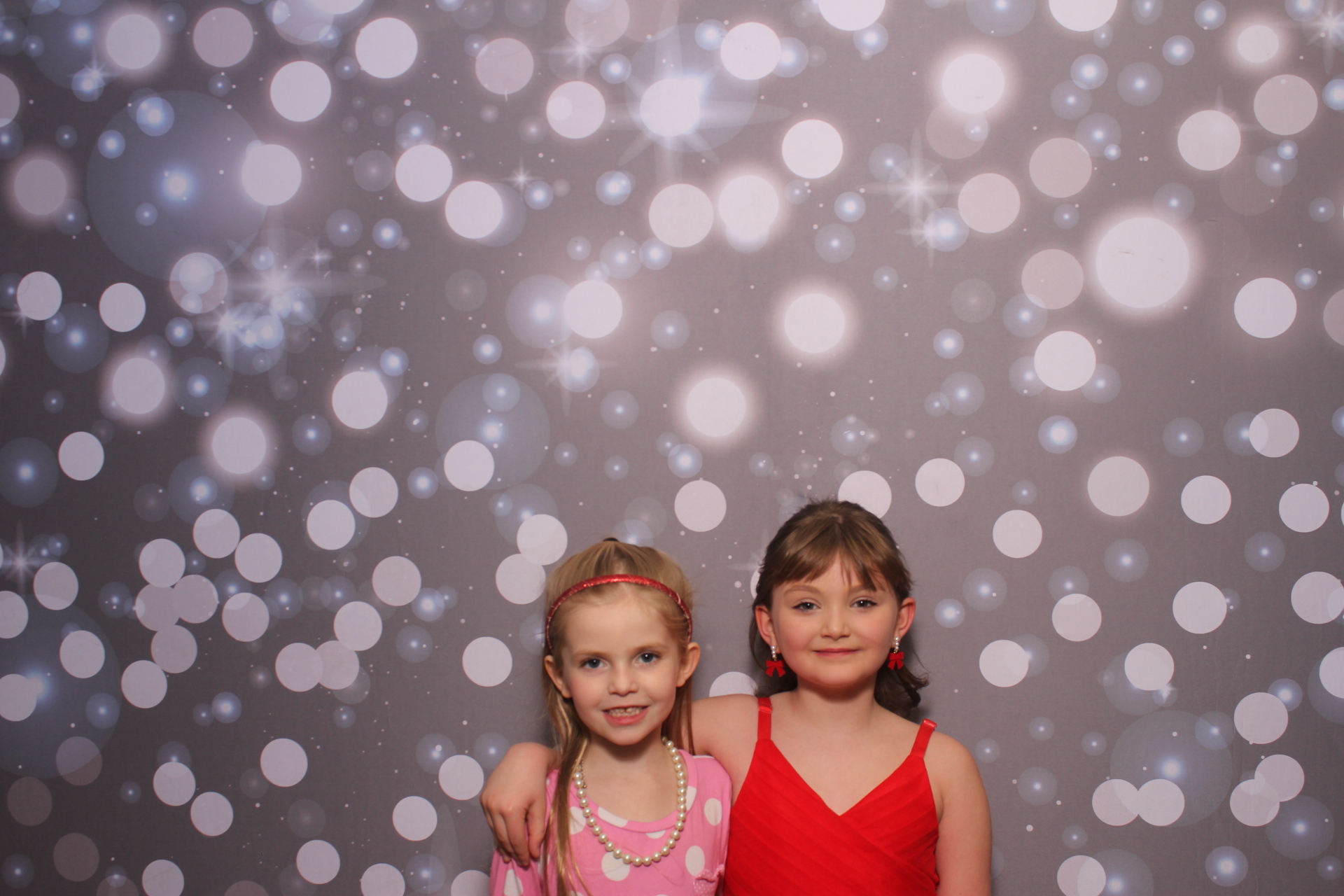 Goodridge Elem Parent Child Dance | View more photos from the event at gallery.photoboothcincy.com/u/PhotoBoothCincy/Goodridge-Elem-Parent-Child-Dance