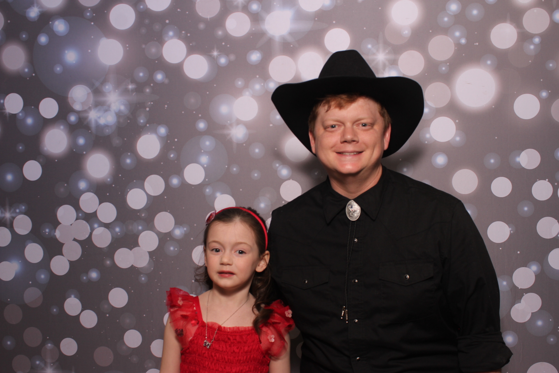 Goodridge Elem Parent Child Dance | View more photos from the event at gallery.photoboothcincy.com/u/PhotoBoothCincy/Goodridge-Elem-Parent-Child-Dance