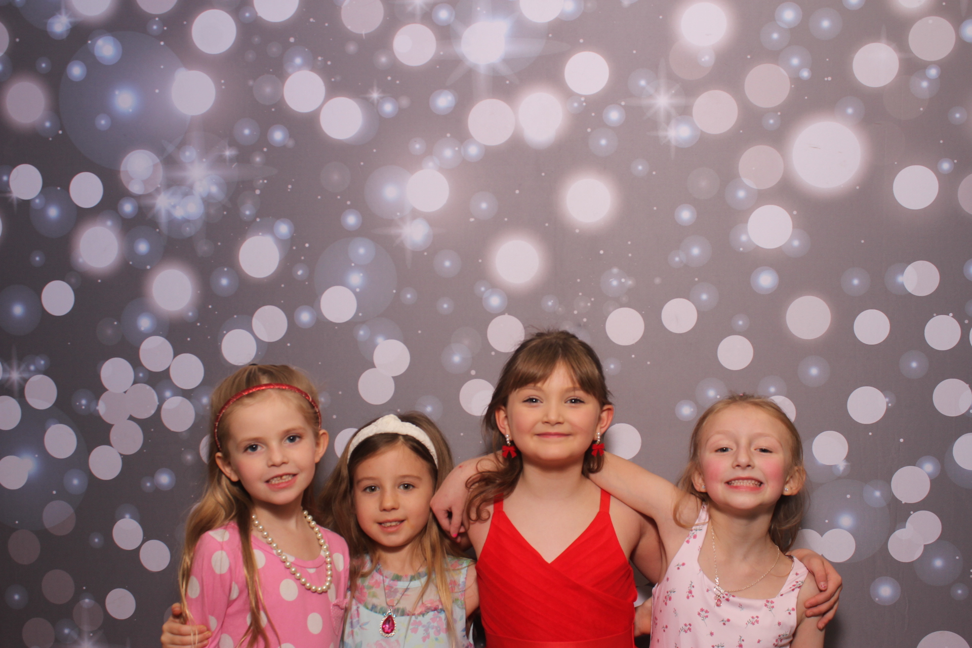 Goodridge Elem Parent Child Dance | View more photos from the event at gallery.photoboothcincy.com/u/PhotoBoothCincy/Goodridge-Elem-Parent-Child-Dance