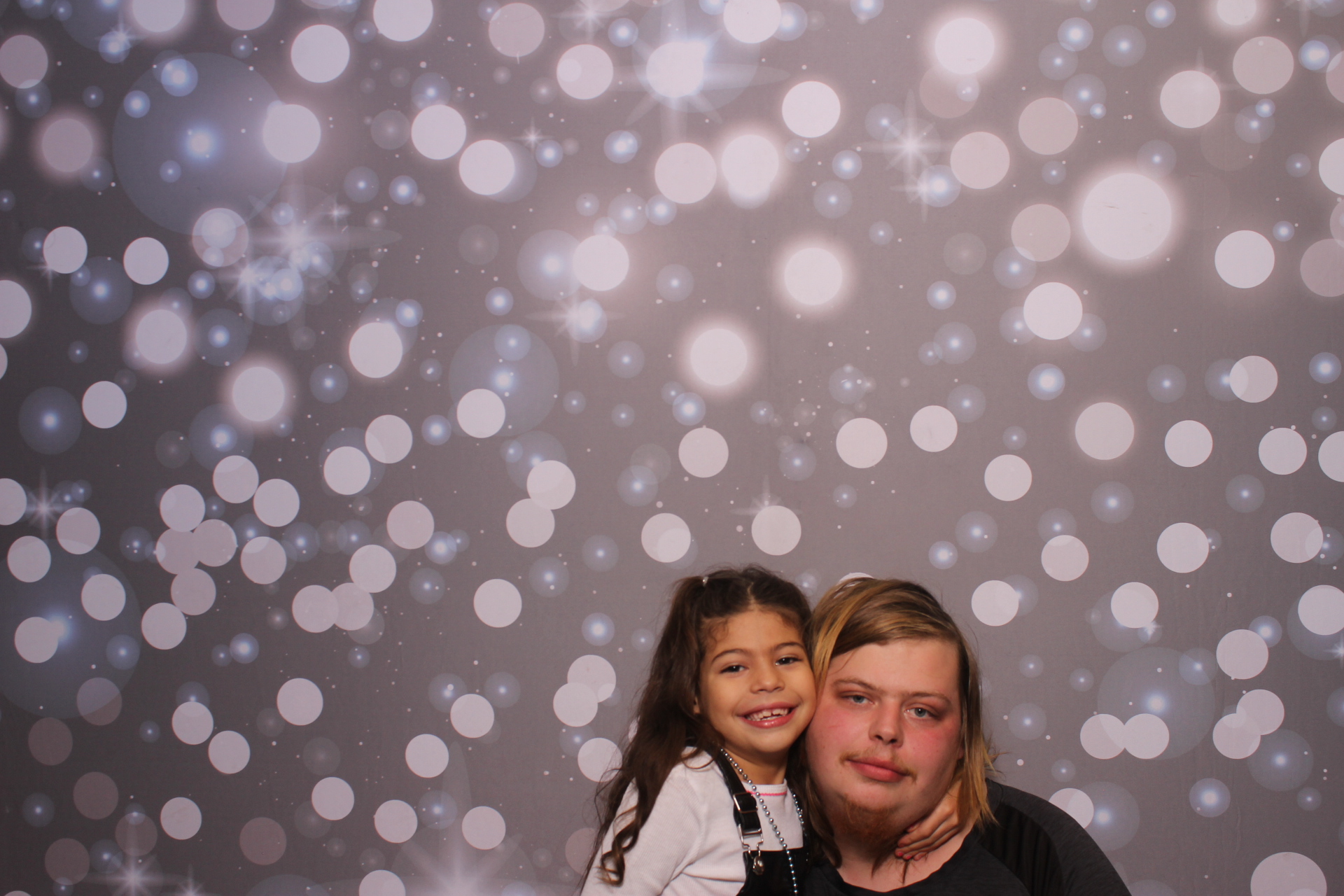 Goodridge Elem Parent Child Dance | View more photos from the event at gallery.photoboothcincy.com/u/PhotoBoothCincy/Goodridge-Elem-Parent-Child-Dance