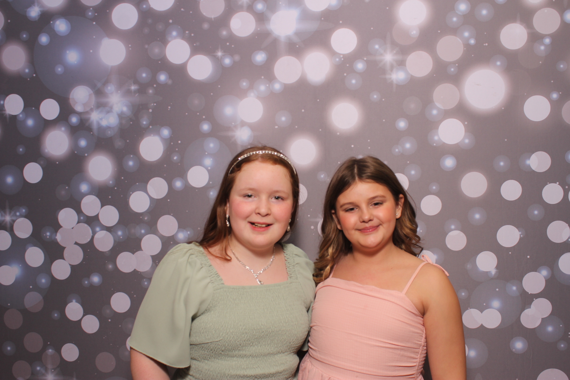 Goodridge Elem Parent Child Dance | View more photos from the event at gallery.photoboothcincy.com/u/PhotoBoothCincy/Goodridge-Elem-Parent-Child-Dance
