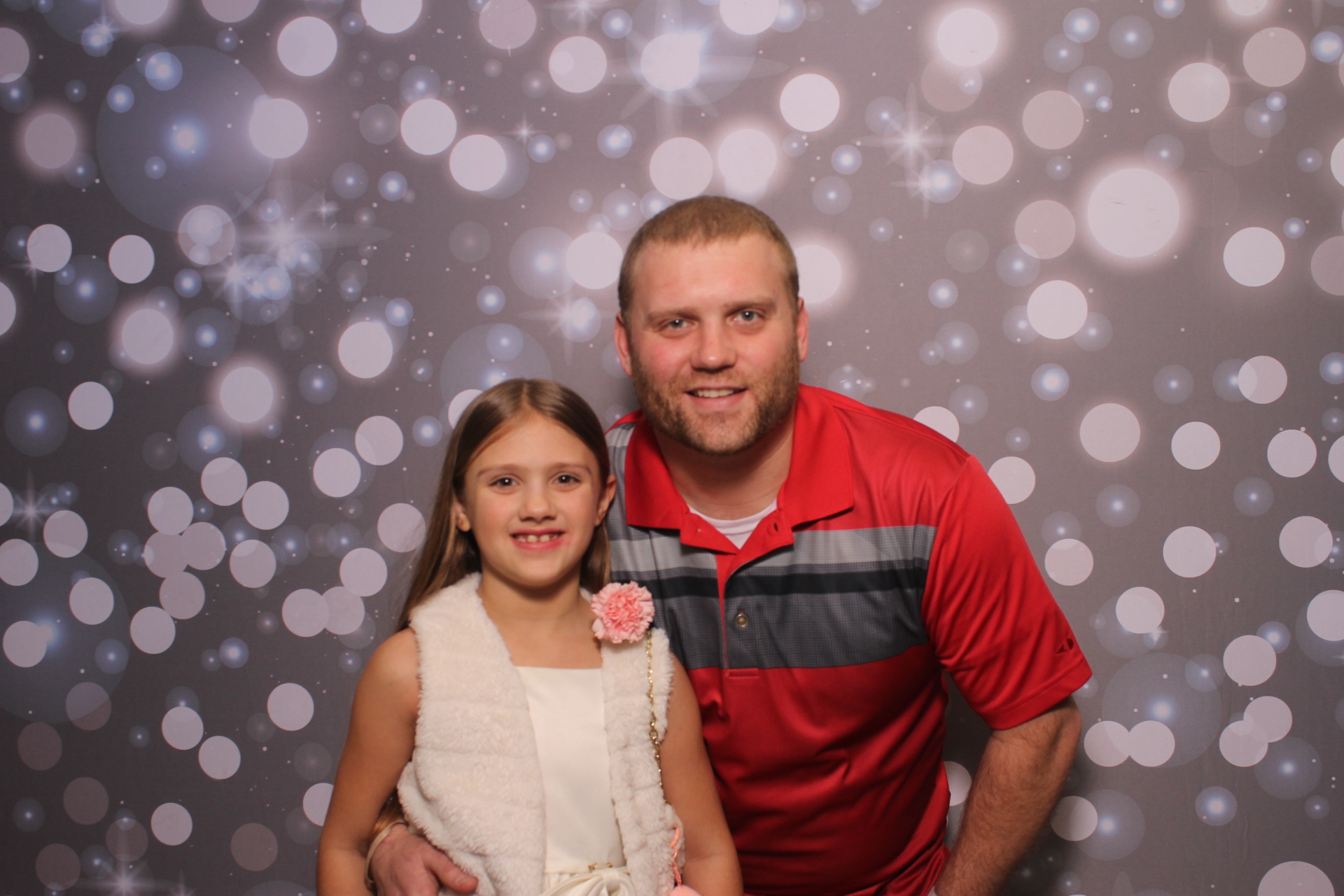 Goodridge Elem Parent Child Dance | View more photos from the event at gallery.photoboothcincy.com/u/PhotoBoothCincy/Goodridge-Elem-Parent-Child-Dance