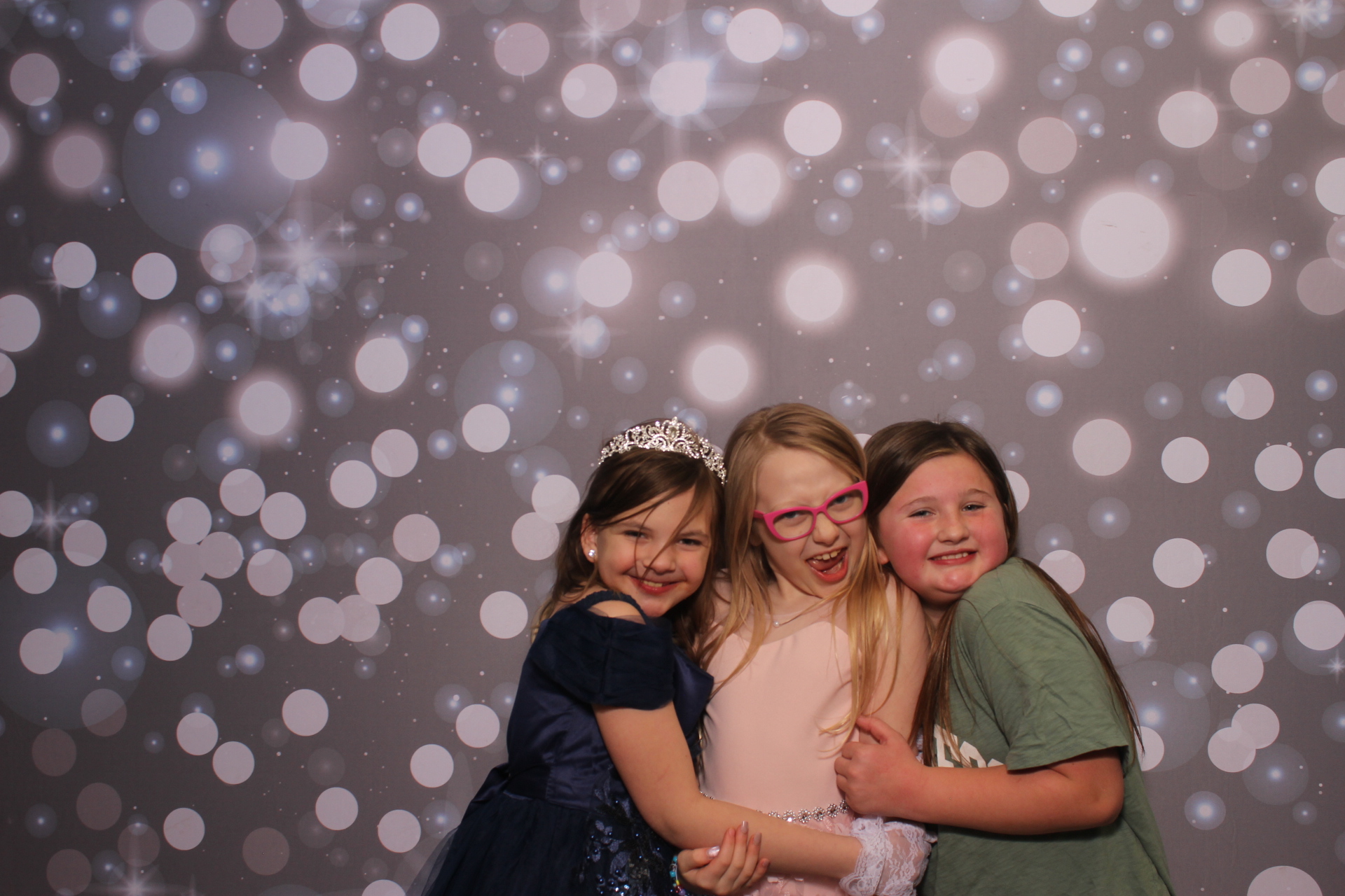 Goodridge Elem Parent Child Dance | View more photos from the event at gallery.photoboothcincy.com/u/PhotoBoothCincy/Goodridge-Elem-Parent-Child-Dance