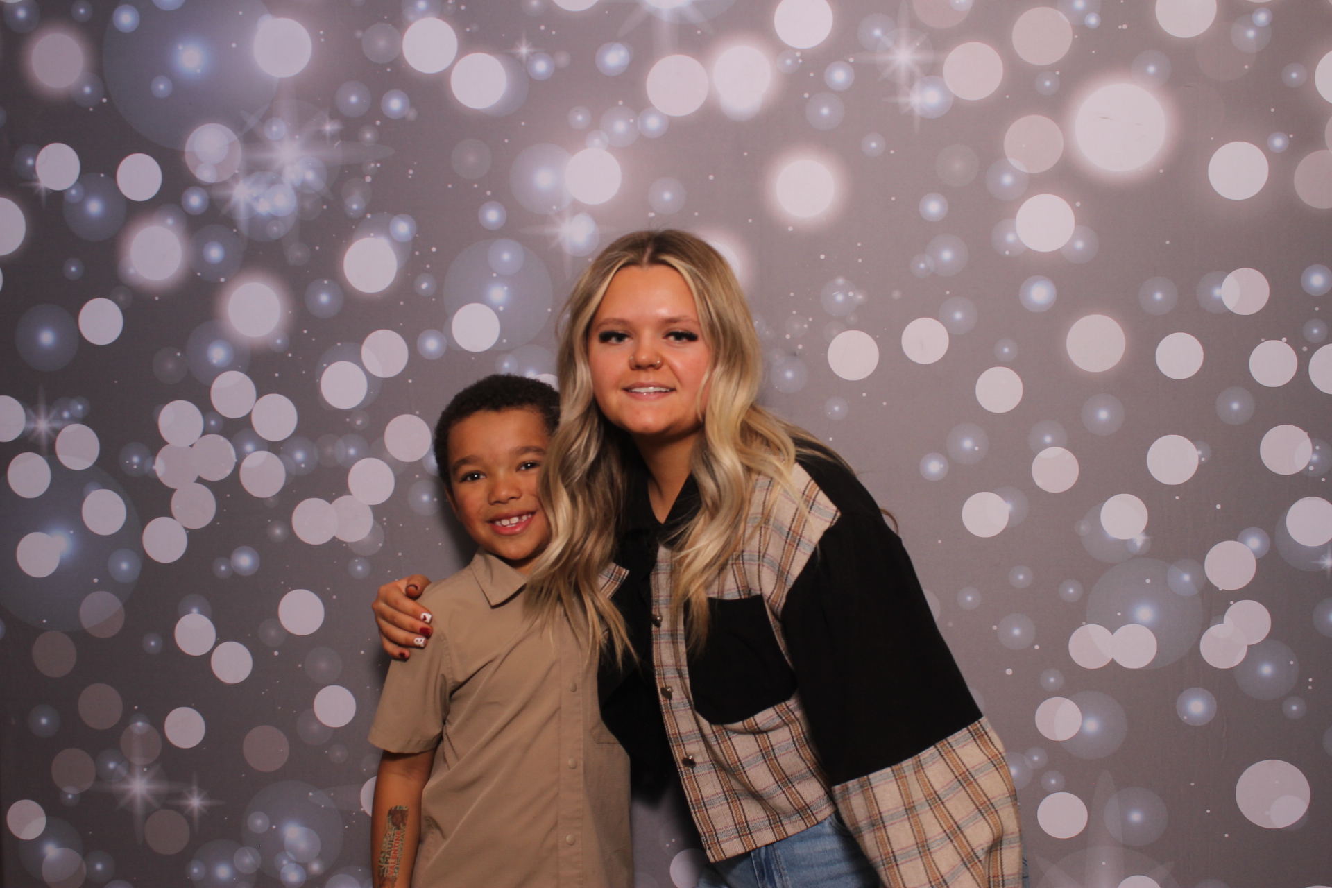 Goodridge Elem Parent Child Dance | View more photos from the event at gallery.photoboothcincy.com/u/PhotoBoothCincy/Goodridge-Elem-Parent-Child-Dance