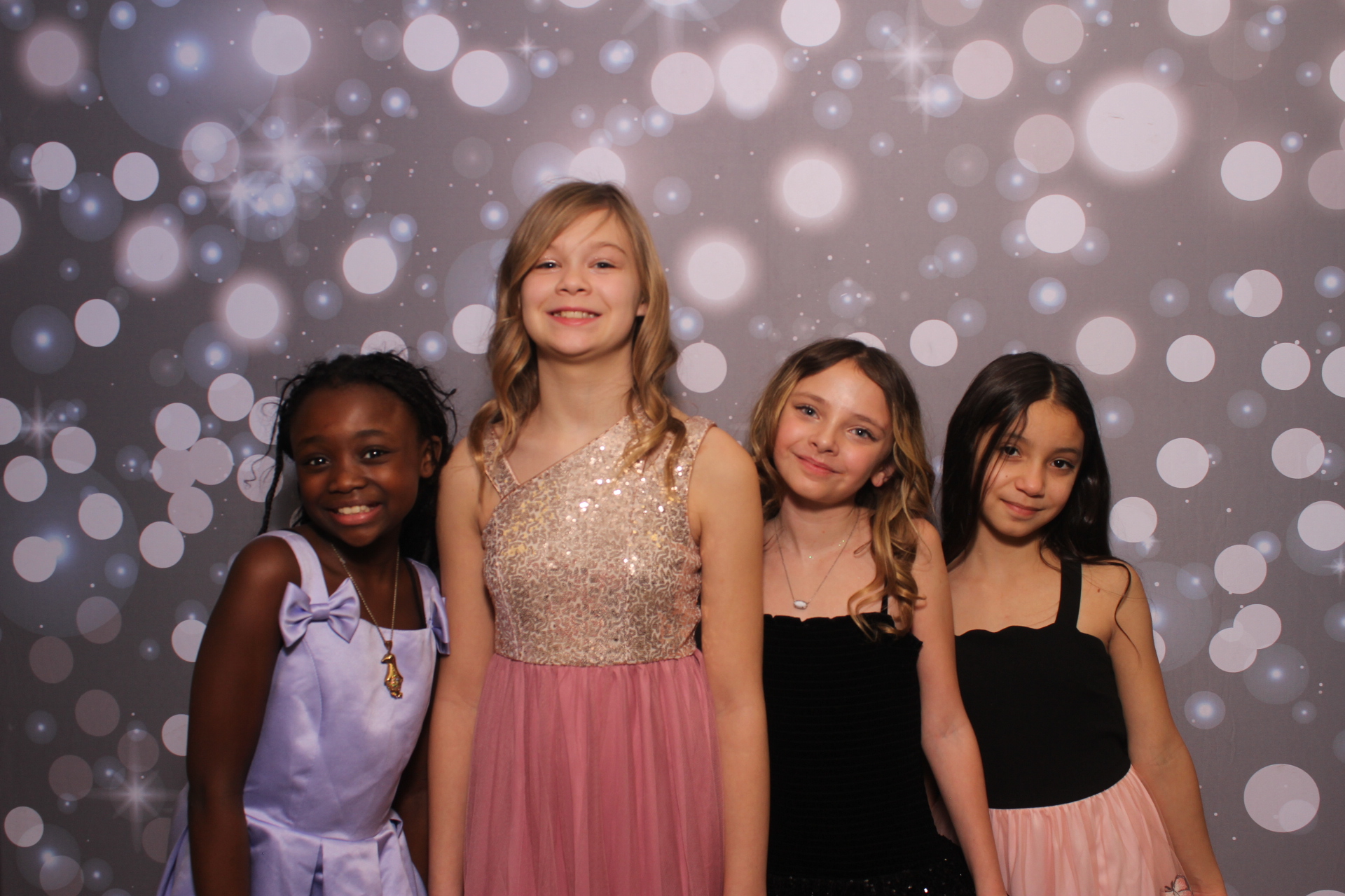 Goodridge Elem Parent Child Dance | View more photos from the event at gallery.photoboothcincy.com/u/PhotoBoothCincy/Goodridge-Elem-Parent-Child-Dance
