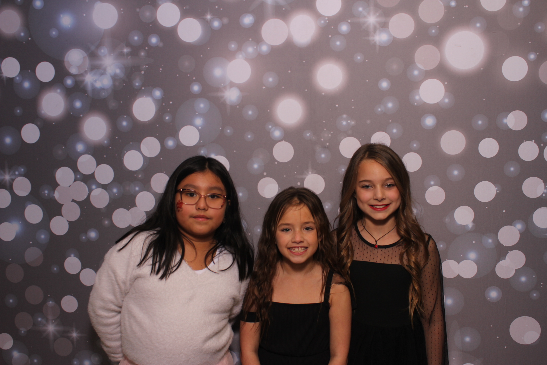 Goodridge Elem Parent Child Dance | View more photos from the event at gallery.photoboothcincy.com/u/PhotoBoothCincy/Goodridge-Elem-Parent-Child-Dance