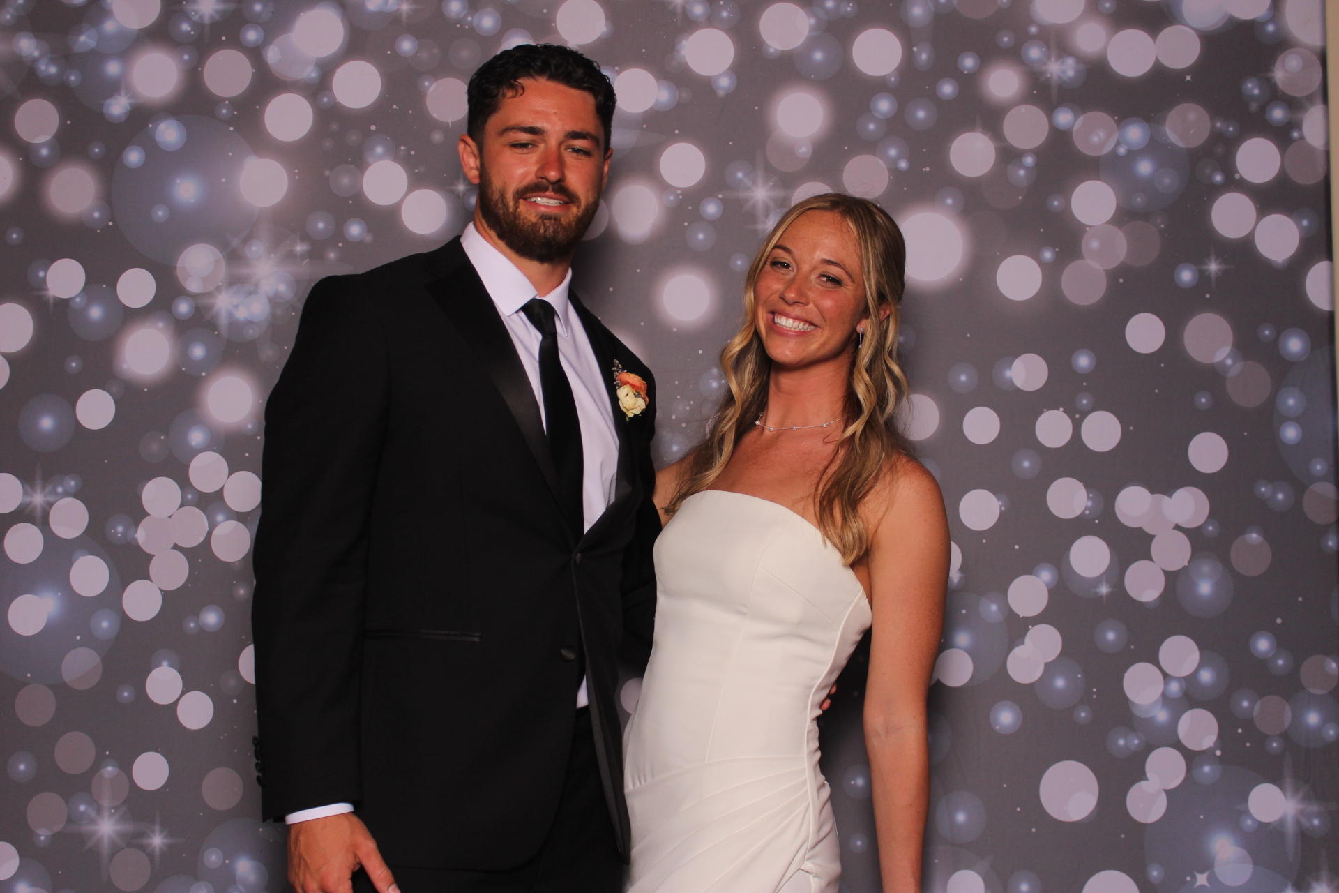 Grace & Troy | View more photos from the event at gallery.photoboothcincy.com/u/PhotoBoothCincy/Grace-Troy