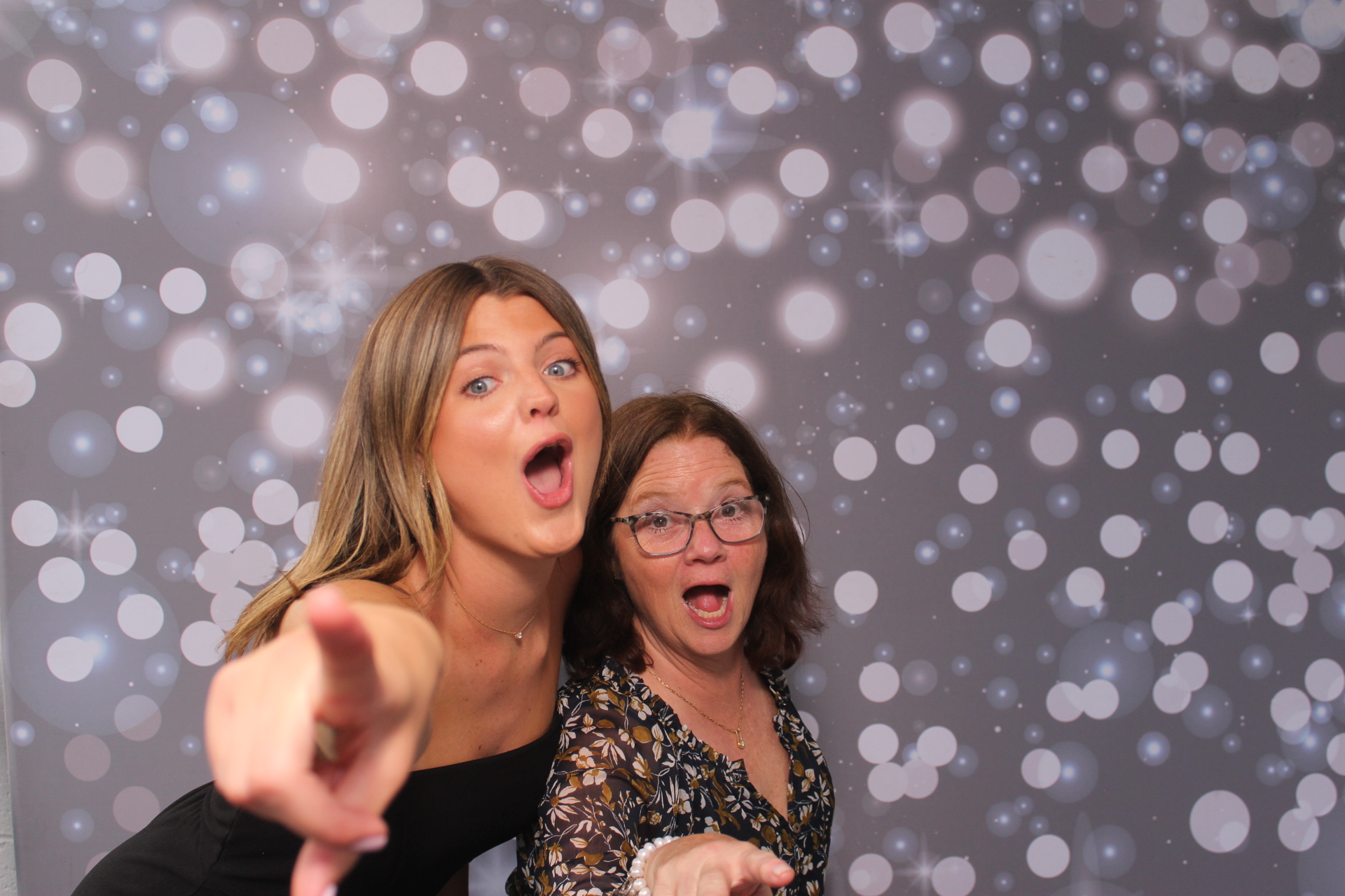 Grey Goose's Final Pour Graduation Edition 2026 | View more photos from the event at gallery.photoboothcincy.com/u/PhotoBoothCincy/Grey-Gooses-Final-Pour-Graduation-Edition-2026