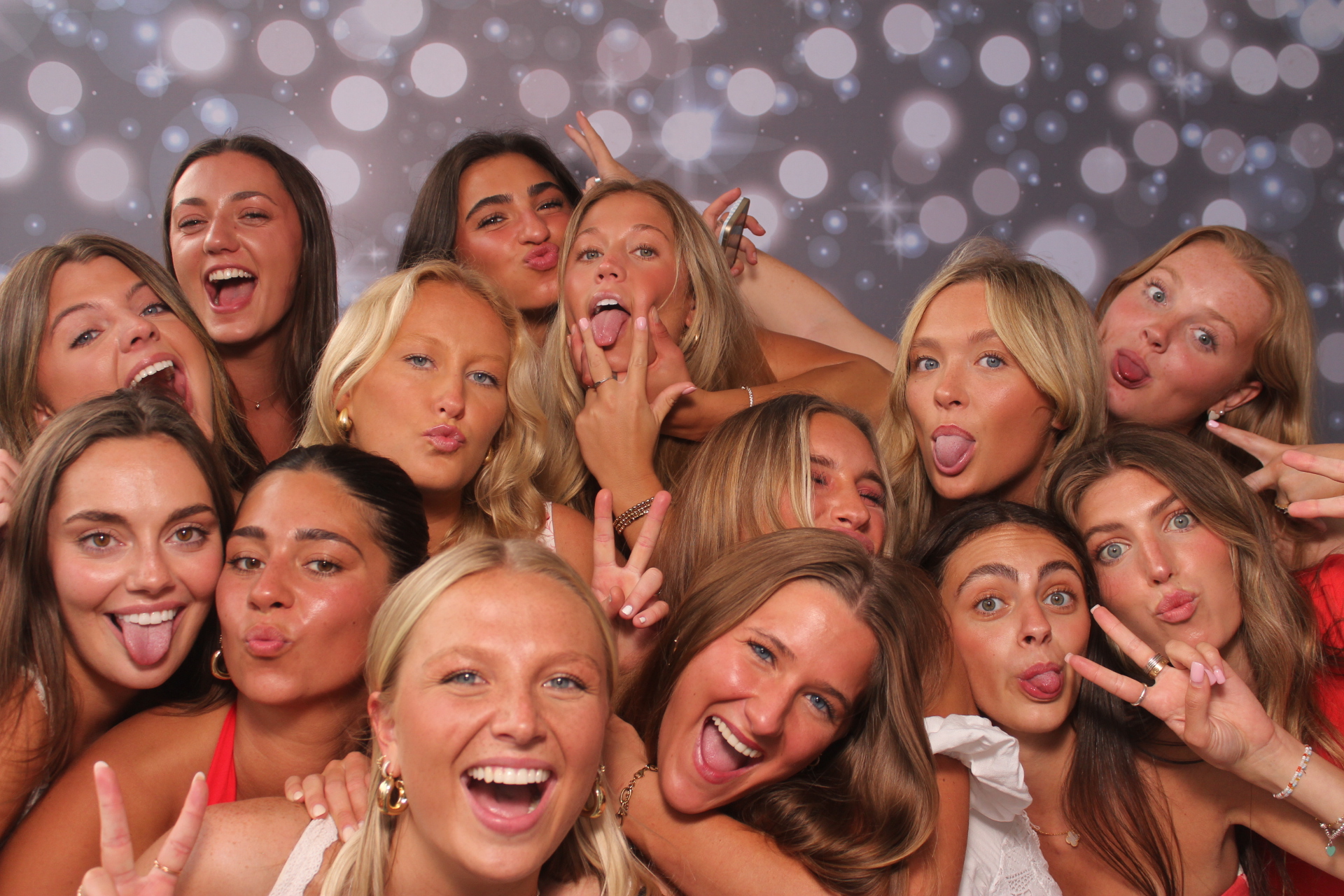 Grey Goose's Final Pour Graduation Edition 2026 | View more photos from the event at gallery.photoboothcincy.com/u/PhotoBoothCincy/Grey-Gooses-Final-Pour-Graduation-Edition-2026