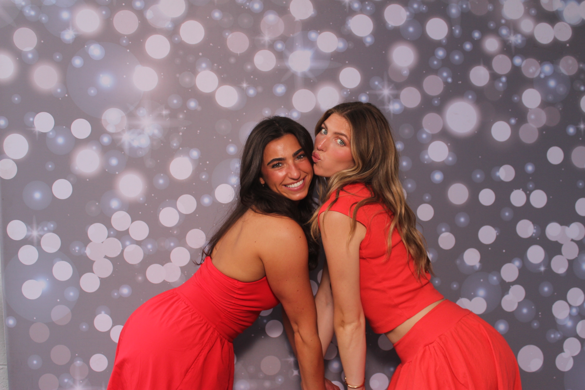 Grey Goose's Final Pour Graduation Edition 2026 | View more photos from the event at gallery.photoboothcincy.com/u/PhotoBoothCincy/Grey-Gooses-Final-Pour-Graduation-Edition-2026