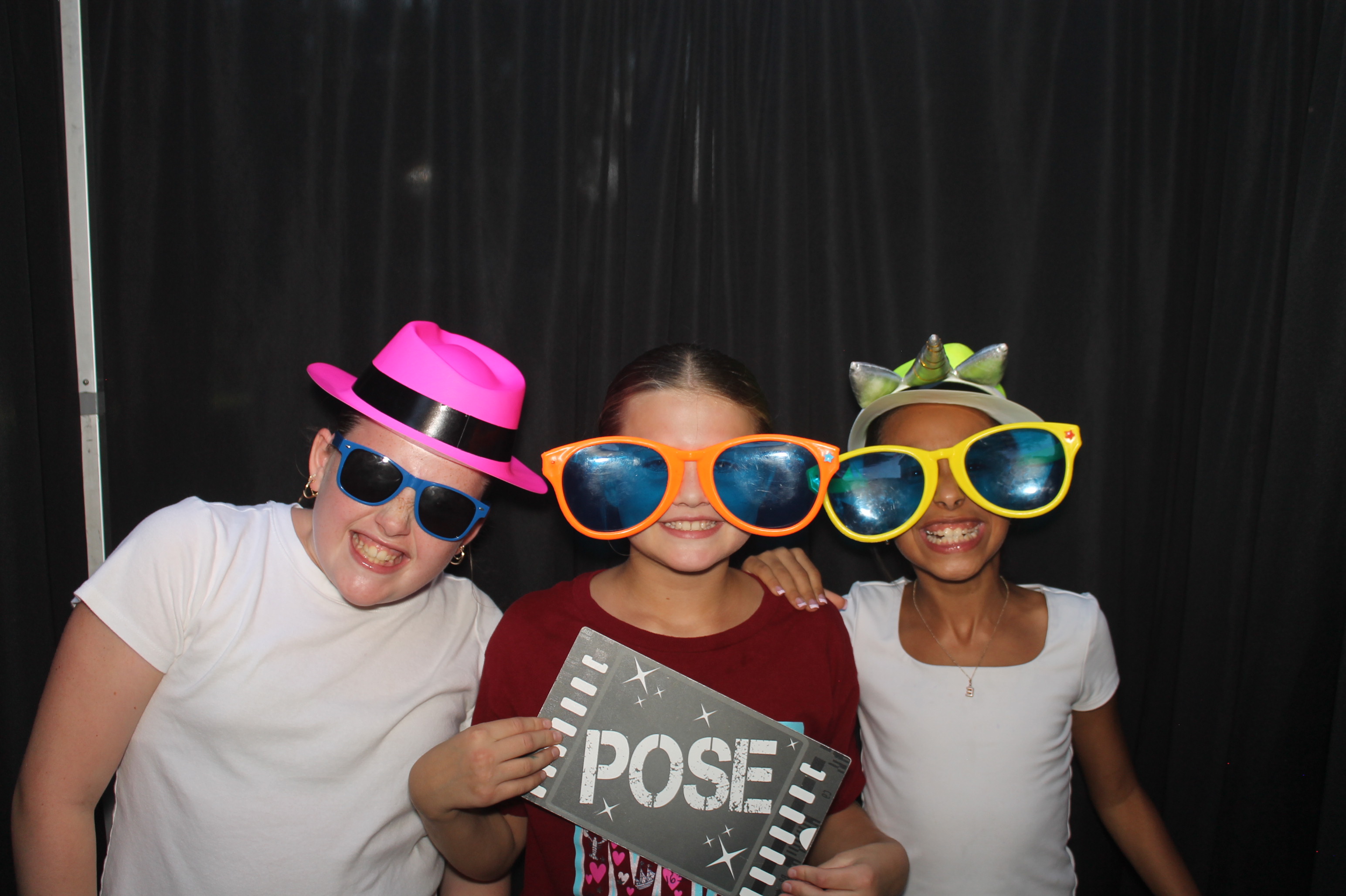 Groovin' On The Grass | View more photos from the event at gallery.photoboothcincy.com/u/PhotoBoothCincy/Groovin-On-The-Grass