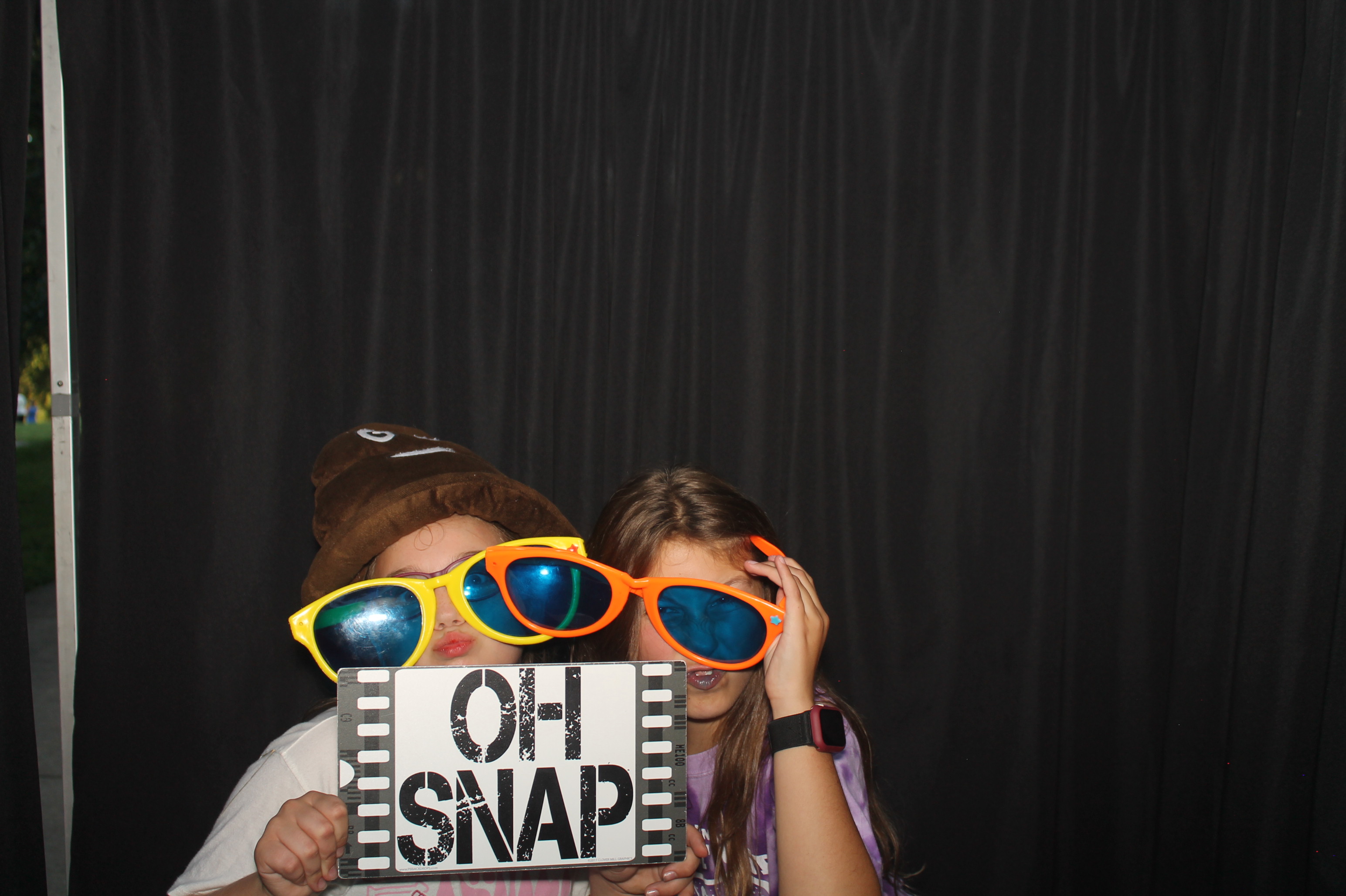 Groovin' On The Grass | View more photos from the event at gallery.photoboothcincy.com/u/PhotoBoothCincy/Groovin-On-The-Grass