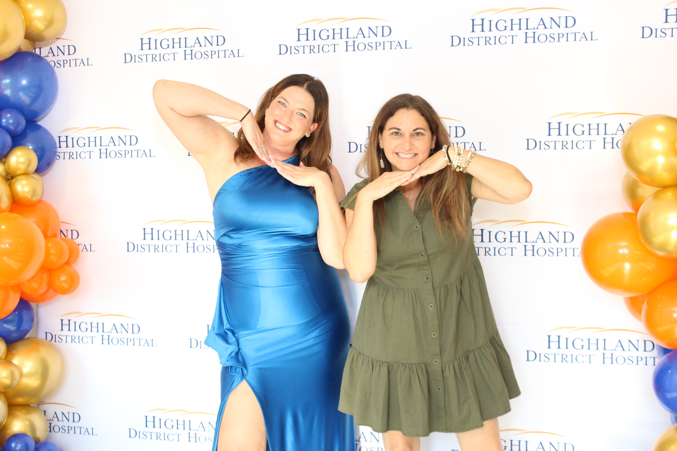 HDH Employee Recognition Banquet | View more photos from the event at gallery.photoboothcincy.com/u/PhotoBoothCincy/HDH-Employee-Recognition-Banquet