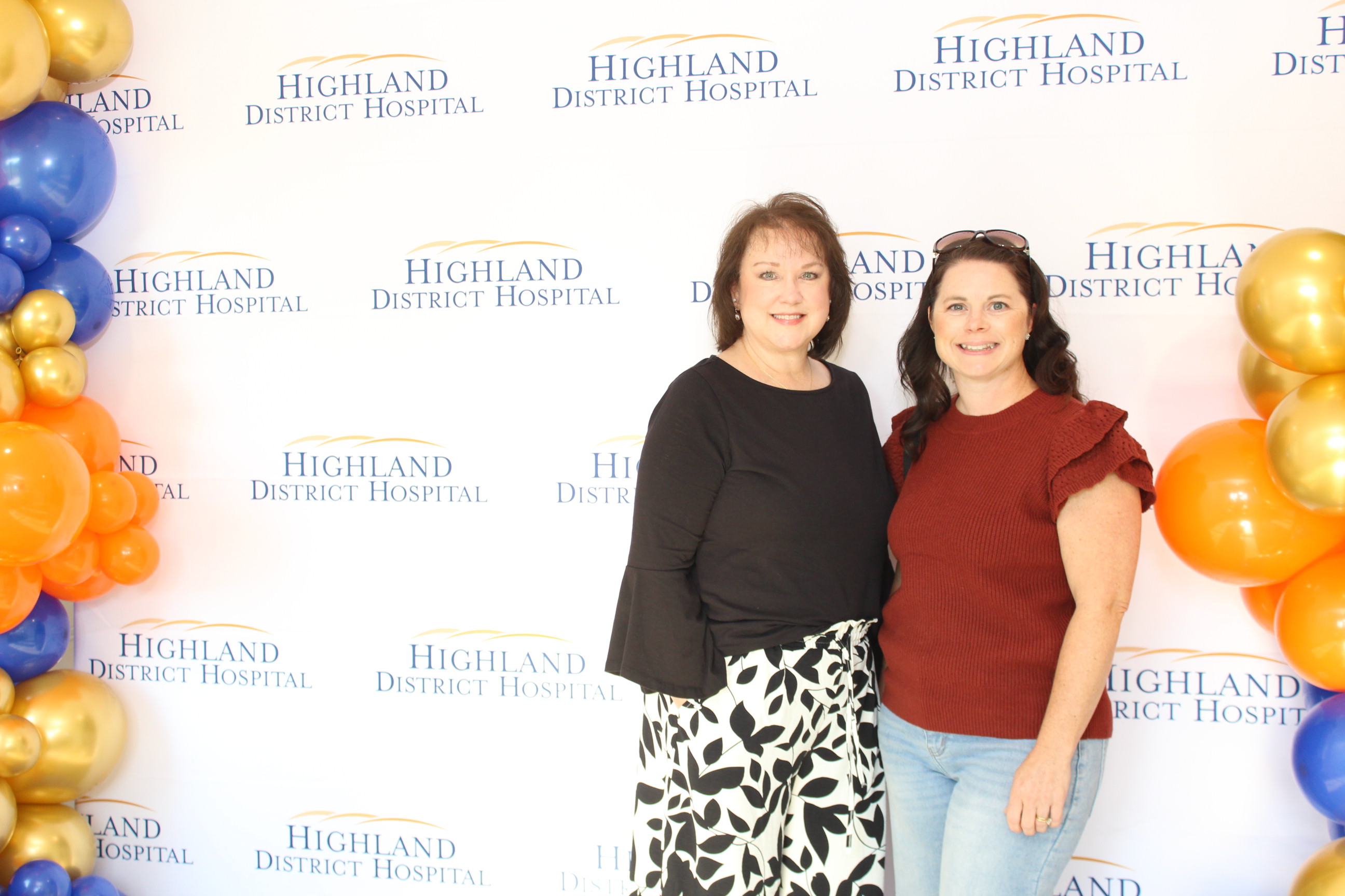 HDH Employee Recognition Banquet | View more photos from the event at gallery.photoboothcincy.com/u/PhotoBoothCincy/HDH-Employee-Recognition-Banquet