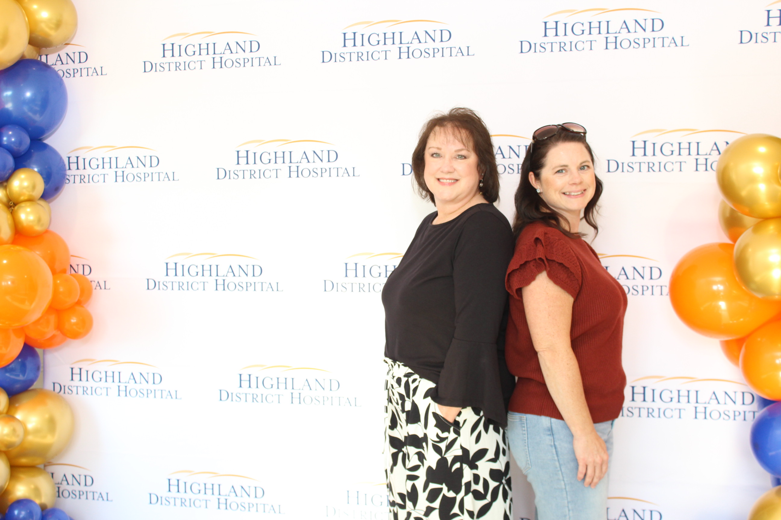 HDH Employee Recognition Banquet | View more photos from the event at gallery.photoboothcincy.com/u/PhotoBoothCincy/HDH-Employee-Recognition-Banquet