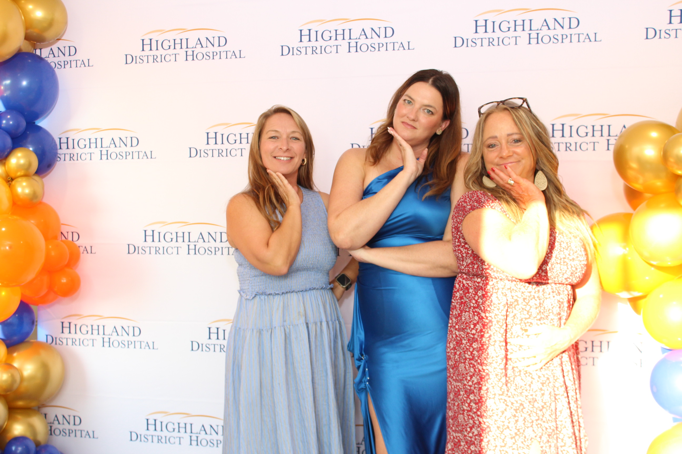 HDH Employee Recognition Banquet | View more photos from the event at gallery.photoboothcincy.com/u/PhotoBoothCincy/HDH-Employee-Recognition-Banquet