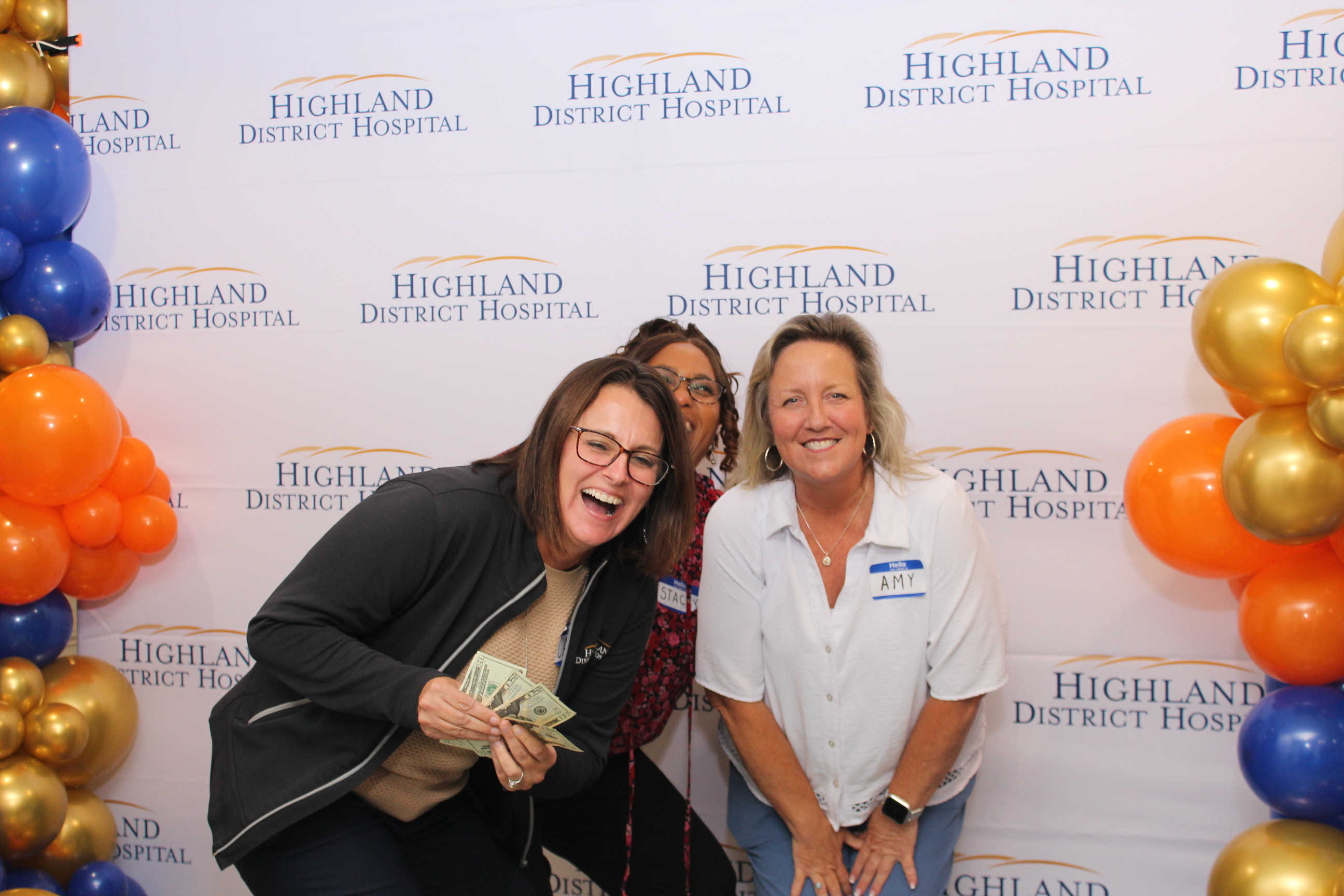 HDH Employee Recognition Banquet | View more photos from the event at gallery.photoboothcincy.com/u/PhotoBoothCincy/HDH-Employee-Recognition-Banquet
