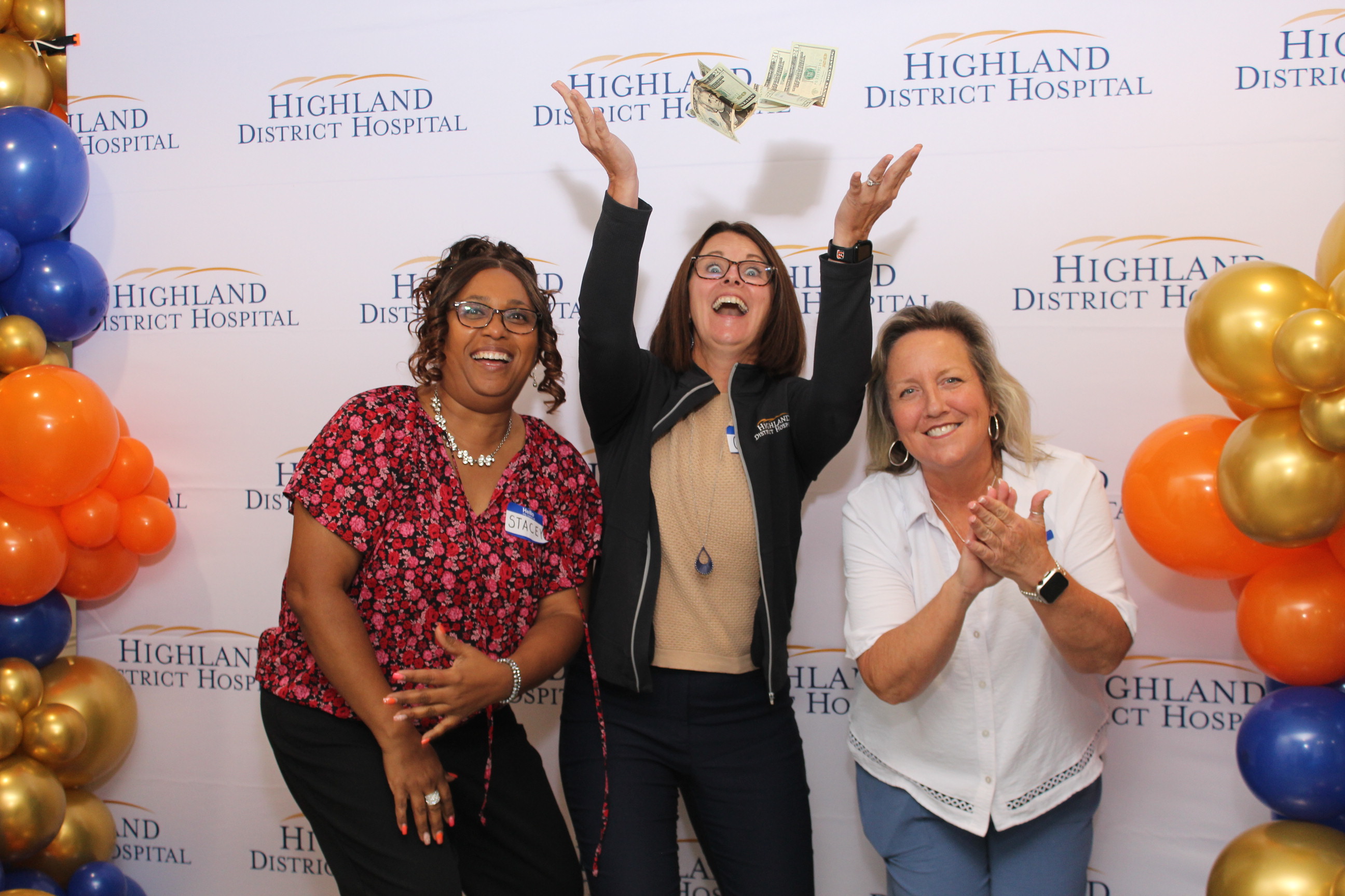 HDH Employee Recognition Banquet | View more photos from the event at gallery.photoboothcincy.com/u/PhotoBoothCincy/HDH-Employee-Recognition-Banquet