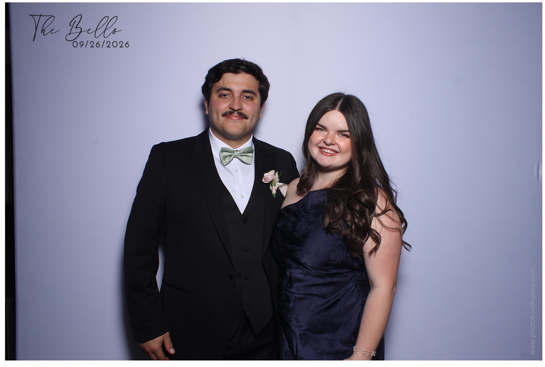 Hanna & Nick Wedding | View more photos from the event at gallery.photoboothcincy.com/u/PhotoBoothCincy/Hanna-Nick-Wedding