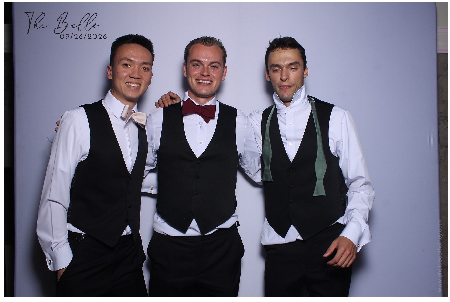 Hanna & Nick Wedding | View more photos from the event at gallery.photoboothcincy.com/u/PhotoBoothCincy/Hanna-Nick-Wedding