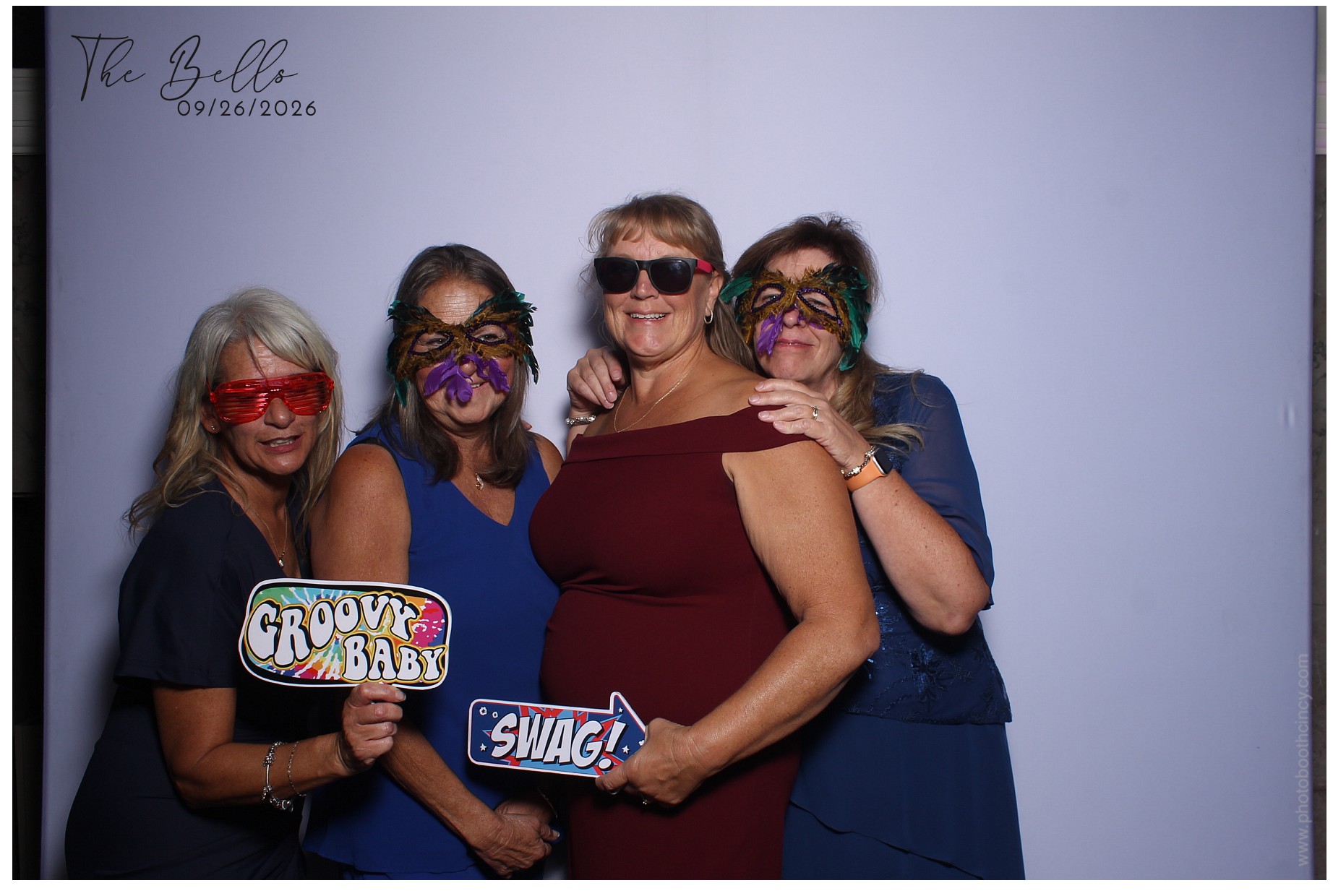 Hanna & Nick Wedding | View more photos from the event at gallery.photoboothcincy.com/u/PhotoBoothCincy/Hanna-Nick-Wedding