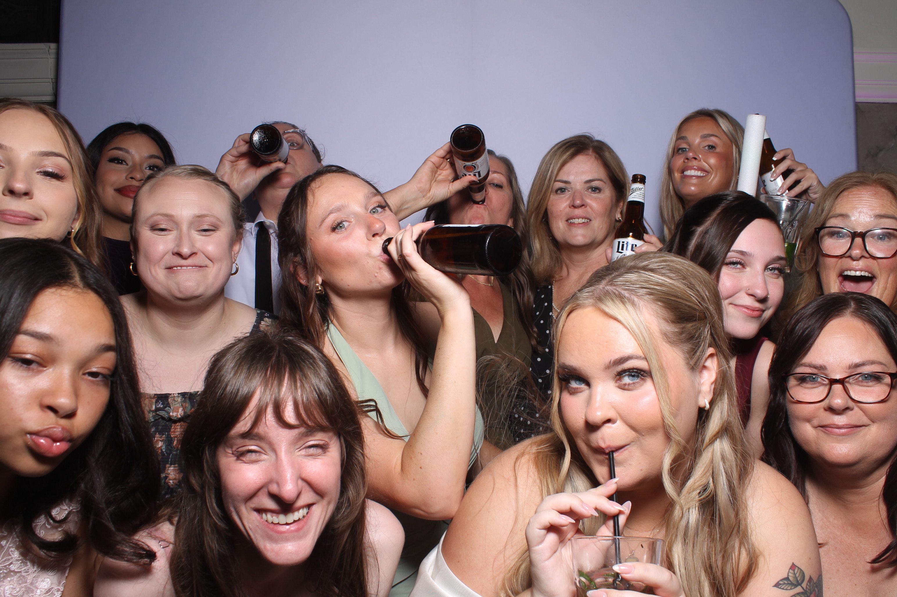 Hanna & Nick Wedding | View more photos from the event at gallery.photoboothcincy.com/u/PhotoBoothCincy/Hanna-Nick-Wedding