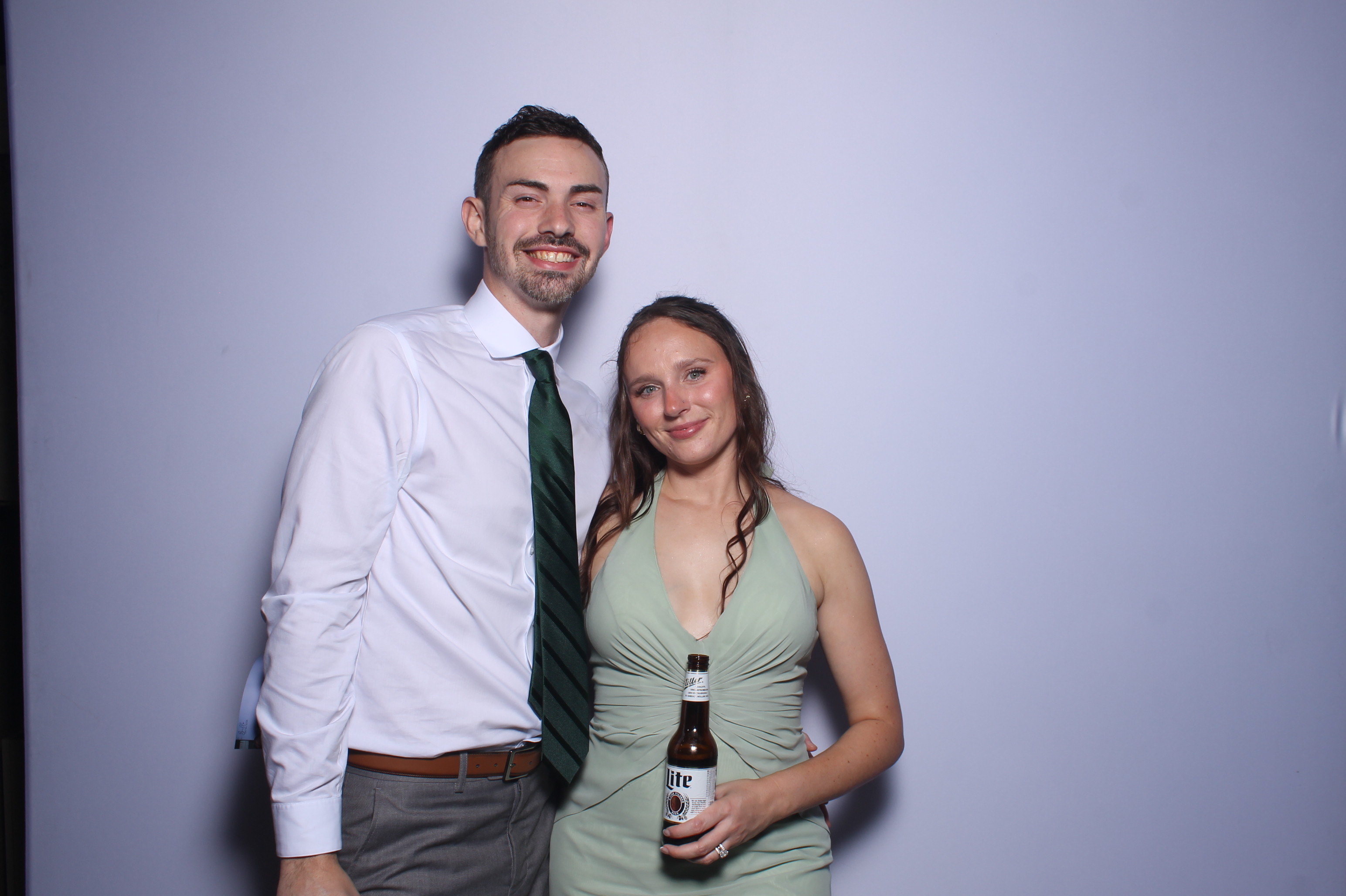 Hanna & Nick Wedding | View more photos from the event at gallery.photoboothcincy.com/u/PhotoBoothCincy/Hanna-Nick-Wedding