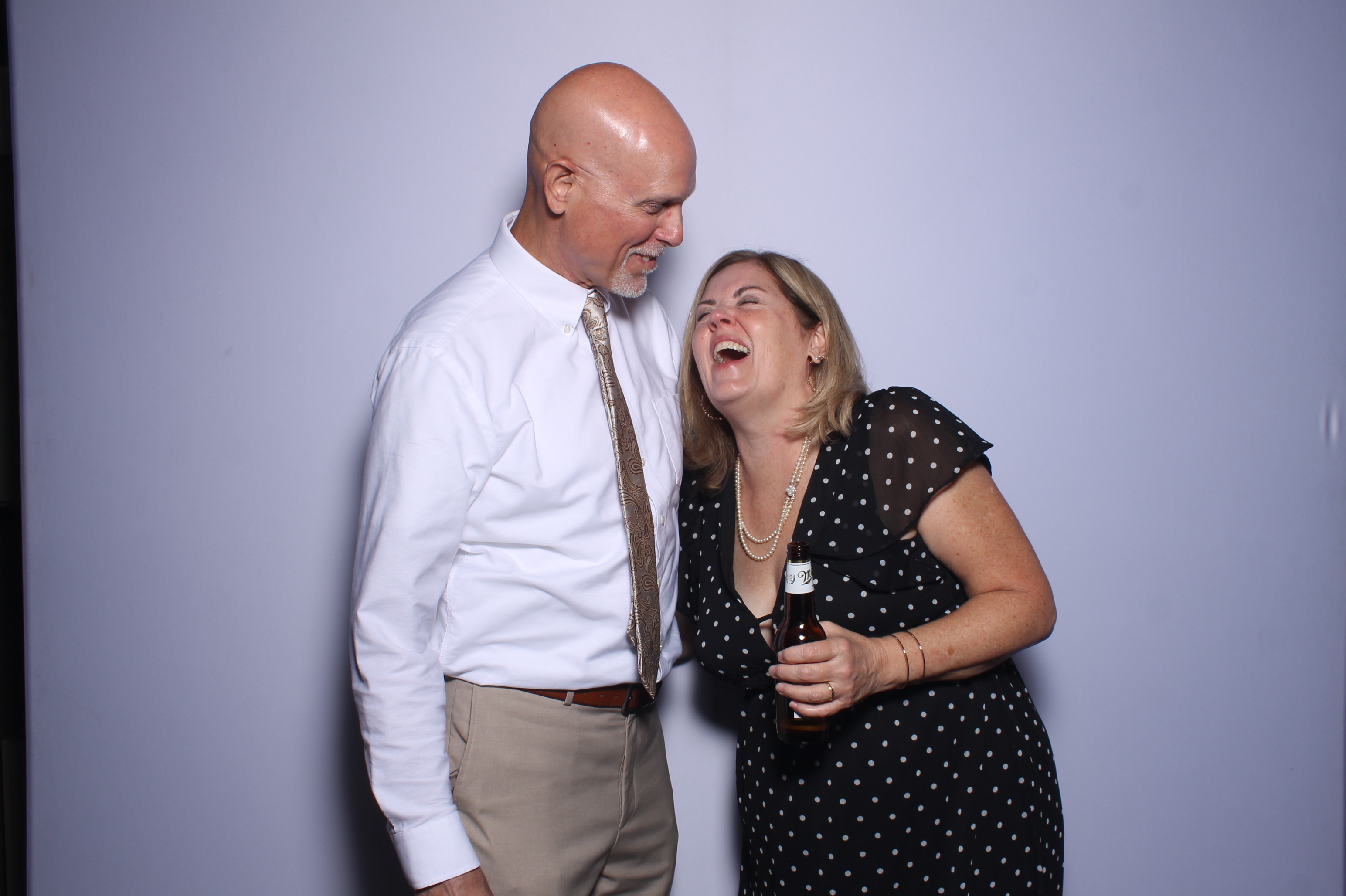 Hanna & Nick Wedding | View more photos from the event at gallery.photoboothcincy.com/u/PhotoBoothCincy/Hanna-Nick-Wedding