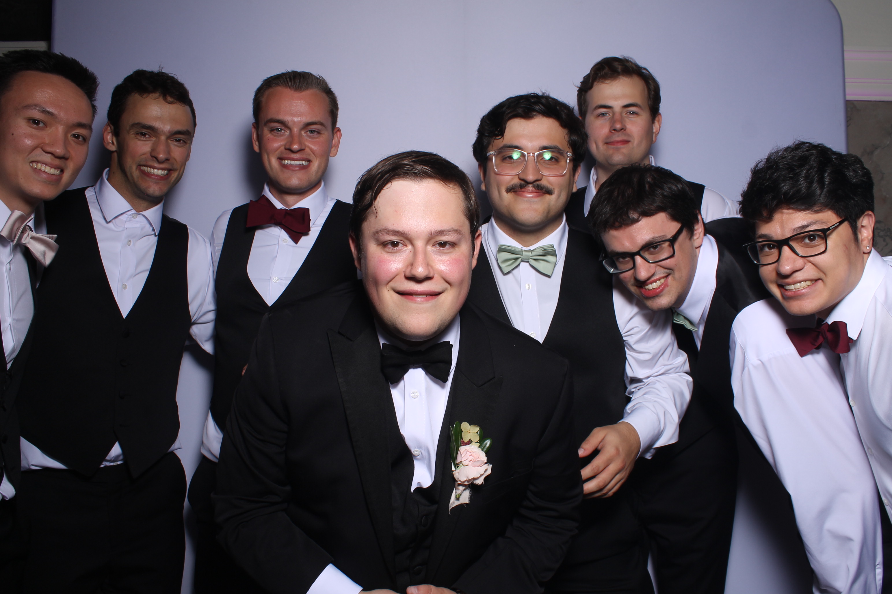Hanna & Nick Wedding | View more photos from the event at gallery.photoboothcincy.com/u/PhotoBoothCincy/Hanna-Nick-Wedding