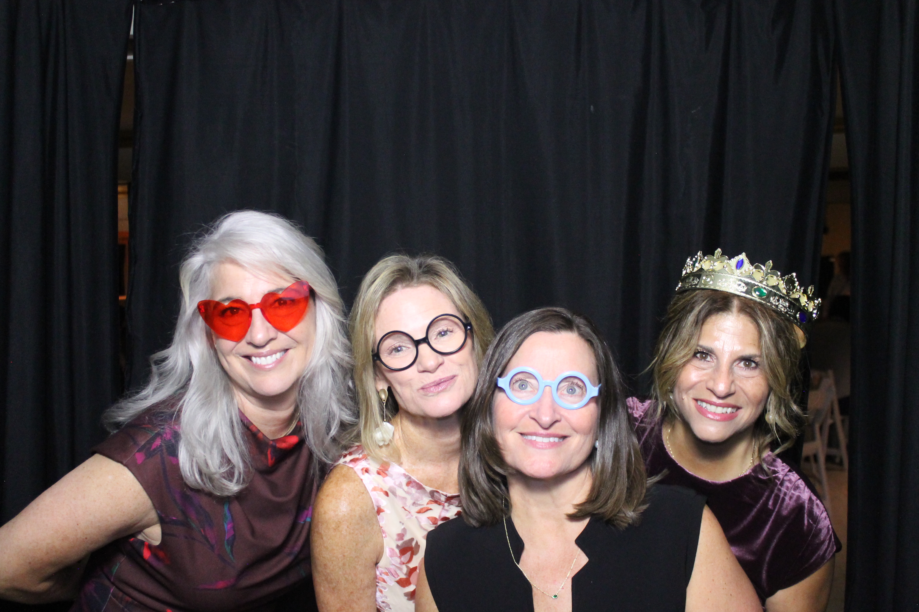 Hannah & Zack Wedding | View more photos from the event at gallery.photoboothcincy.com/u/PhotoBoothCincy/Hannah-Zack-Wedding