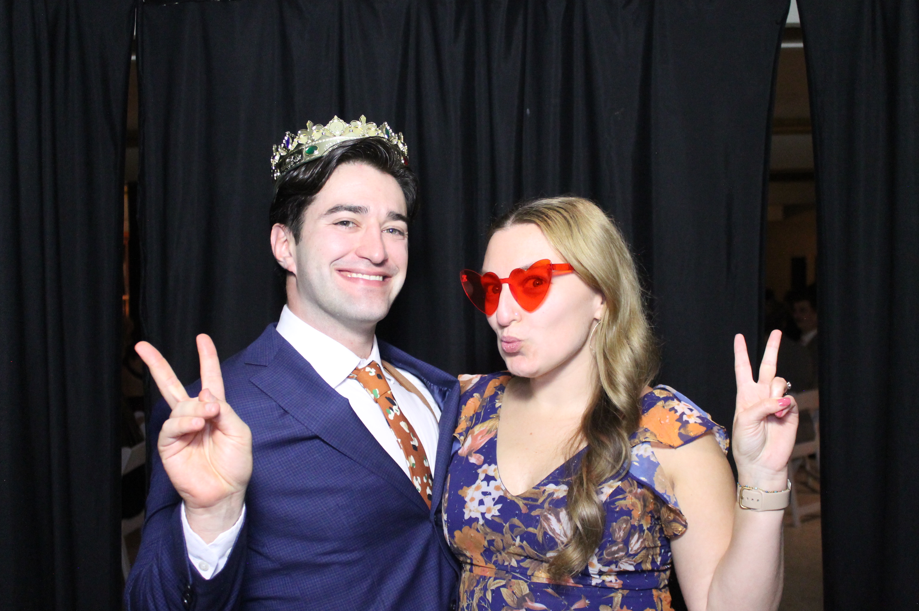 Hannah & Zack Wedding | View more photos from the event at gallery.photoboothcincy.com/u/PhotoBoothCincy/Hannah-Zack-Wedding