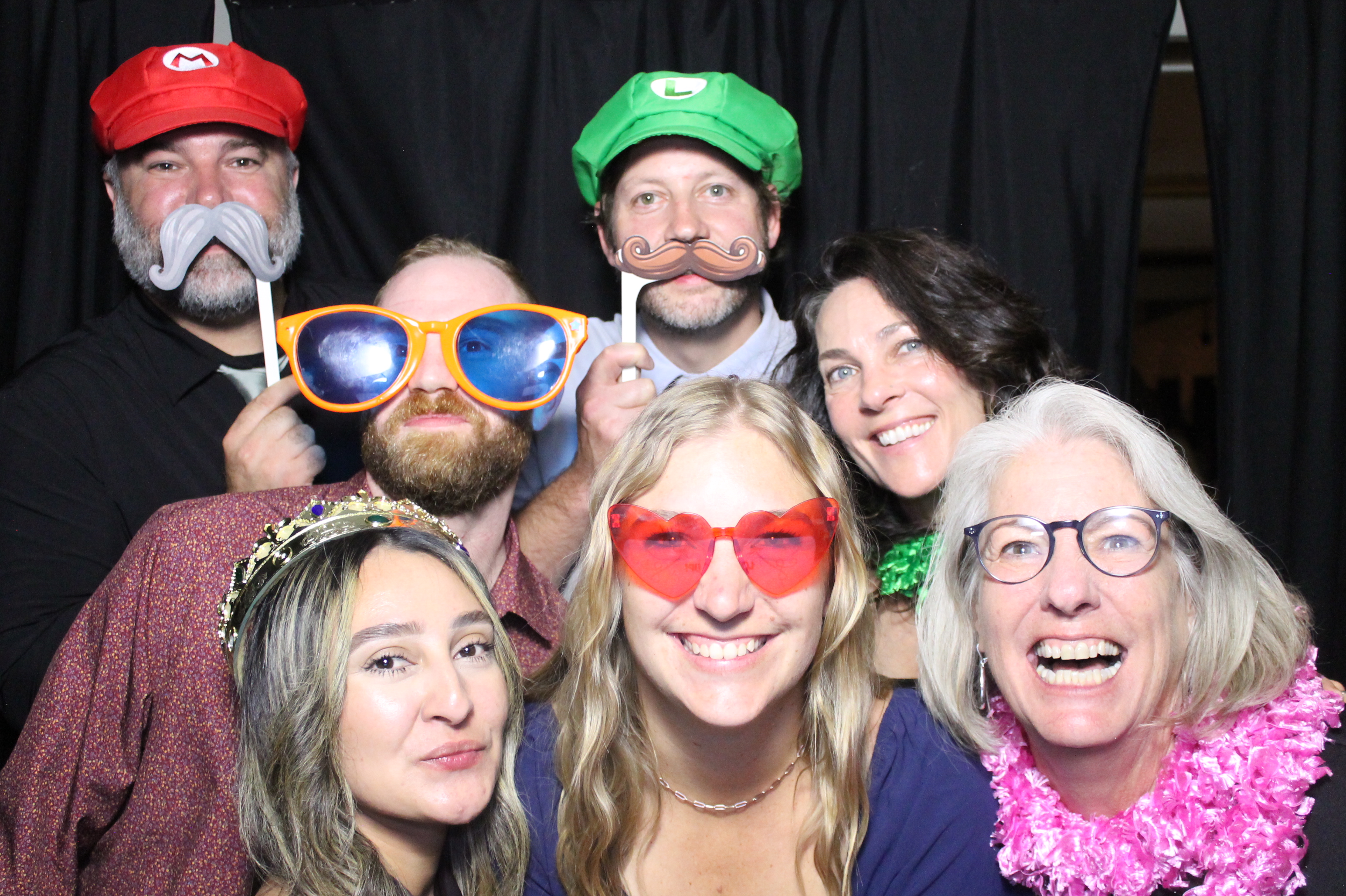 Hannah & Zack Wedding | View more photos from the event at gallery.photoboothcincy.com/u/PhotoBoothCincy/Hannah-Zack-Wedding