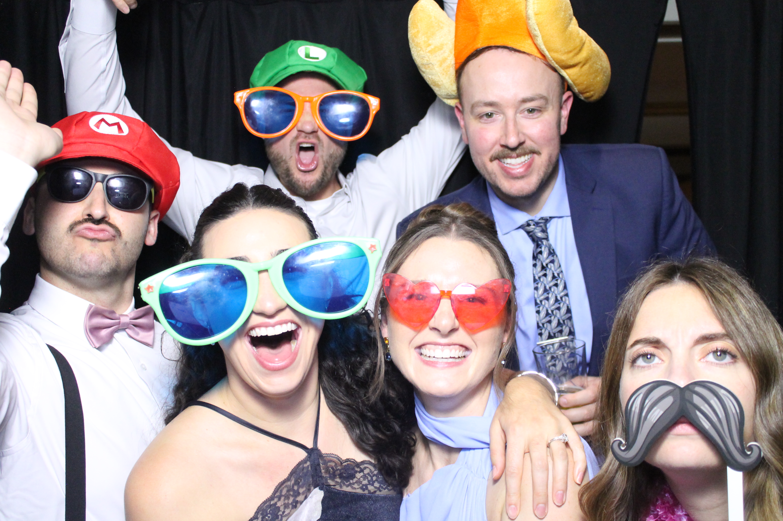 Hannah & Zack Wedding | View more photos from the event at gallery.photoboothcincy.com/u/PhotoBoothCincy/Hannah-Zack-Wedding