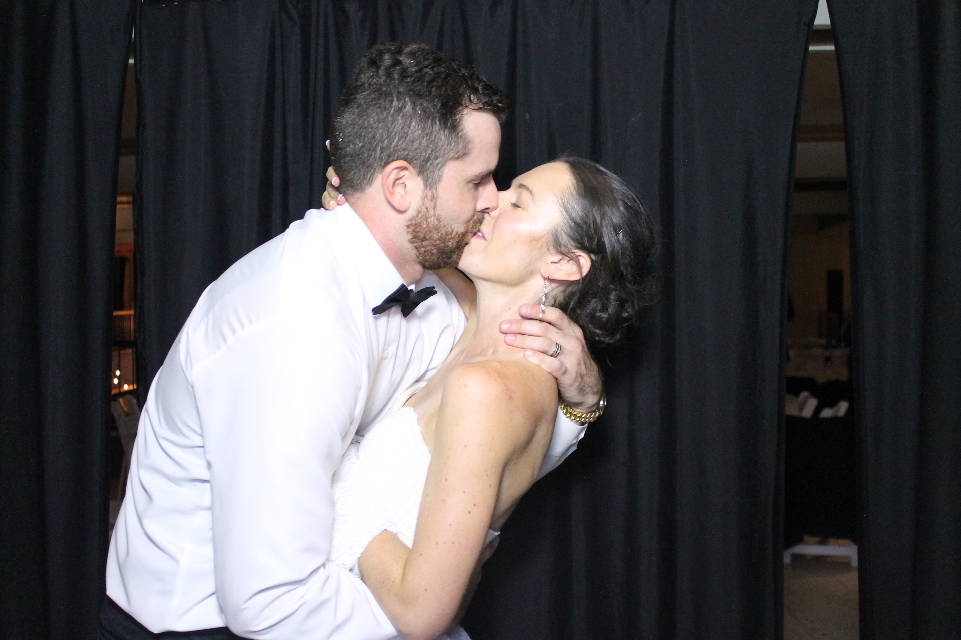 Hannah & Zack Wedding | View more photos from the event at gallery.photoboothcincy.com/u/PhotoBoothCincy/Hannah-Zack-Wedding