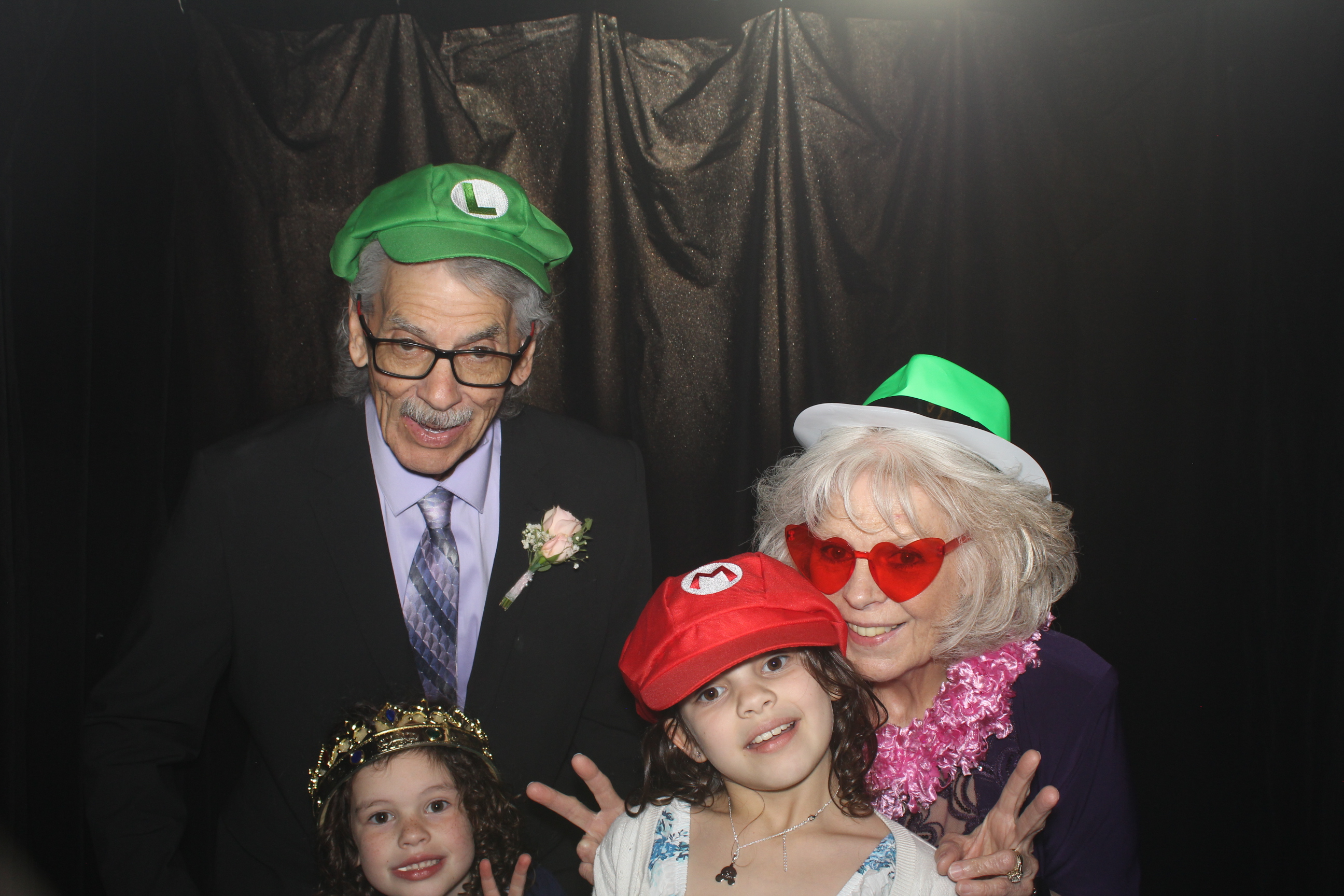 Holland Mayer Wedding | View more photos from the event at gallery.photoboothcincy.com/u/PhotoBoothCincy/Holland-Mayer-Wedding