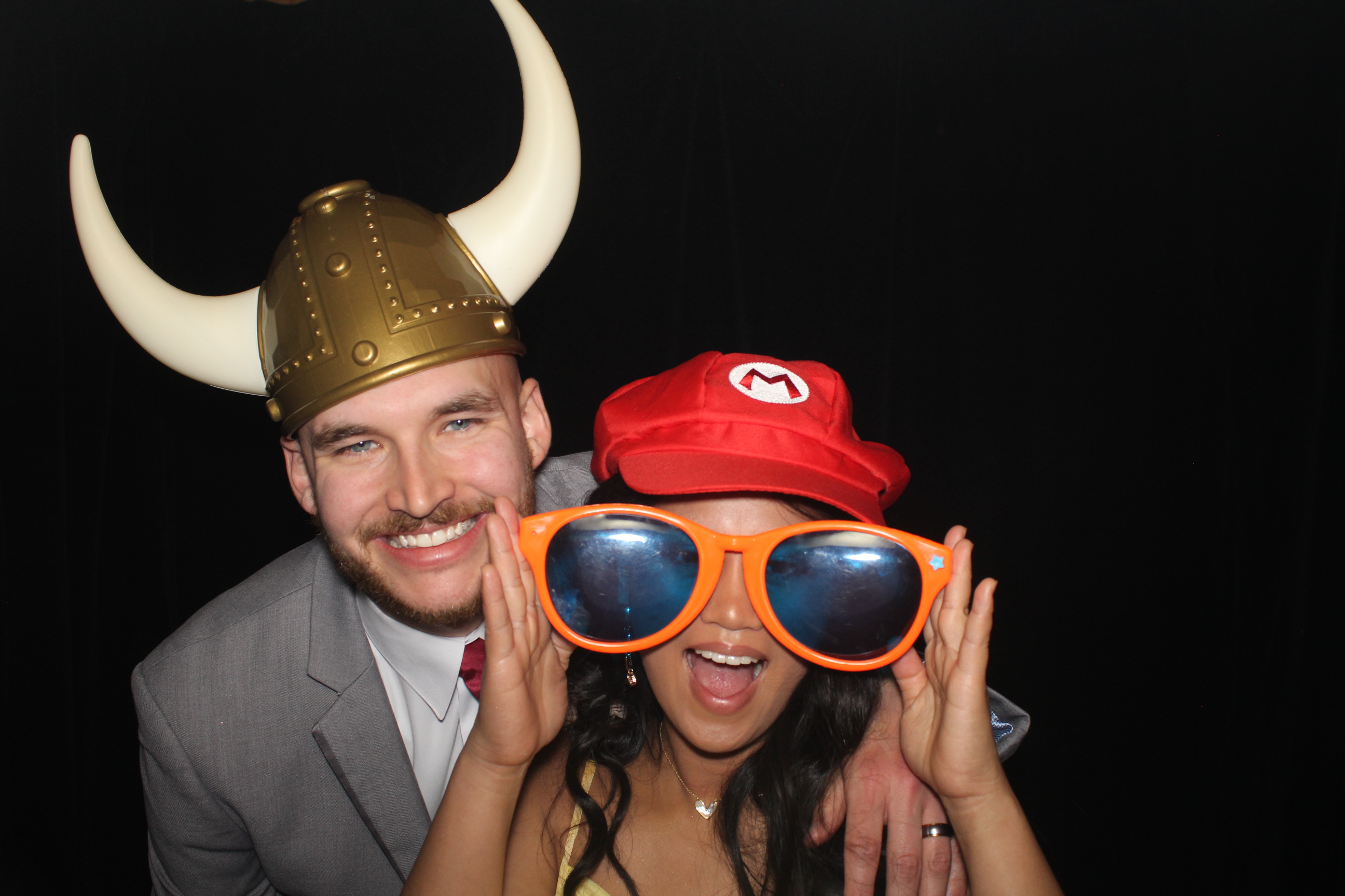 Holland Mayer Wedding | View more photos from the event at gallery.photoboothcincy.com/u/PhotoBoothCincy/Holland-Mayer-Wedding